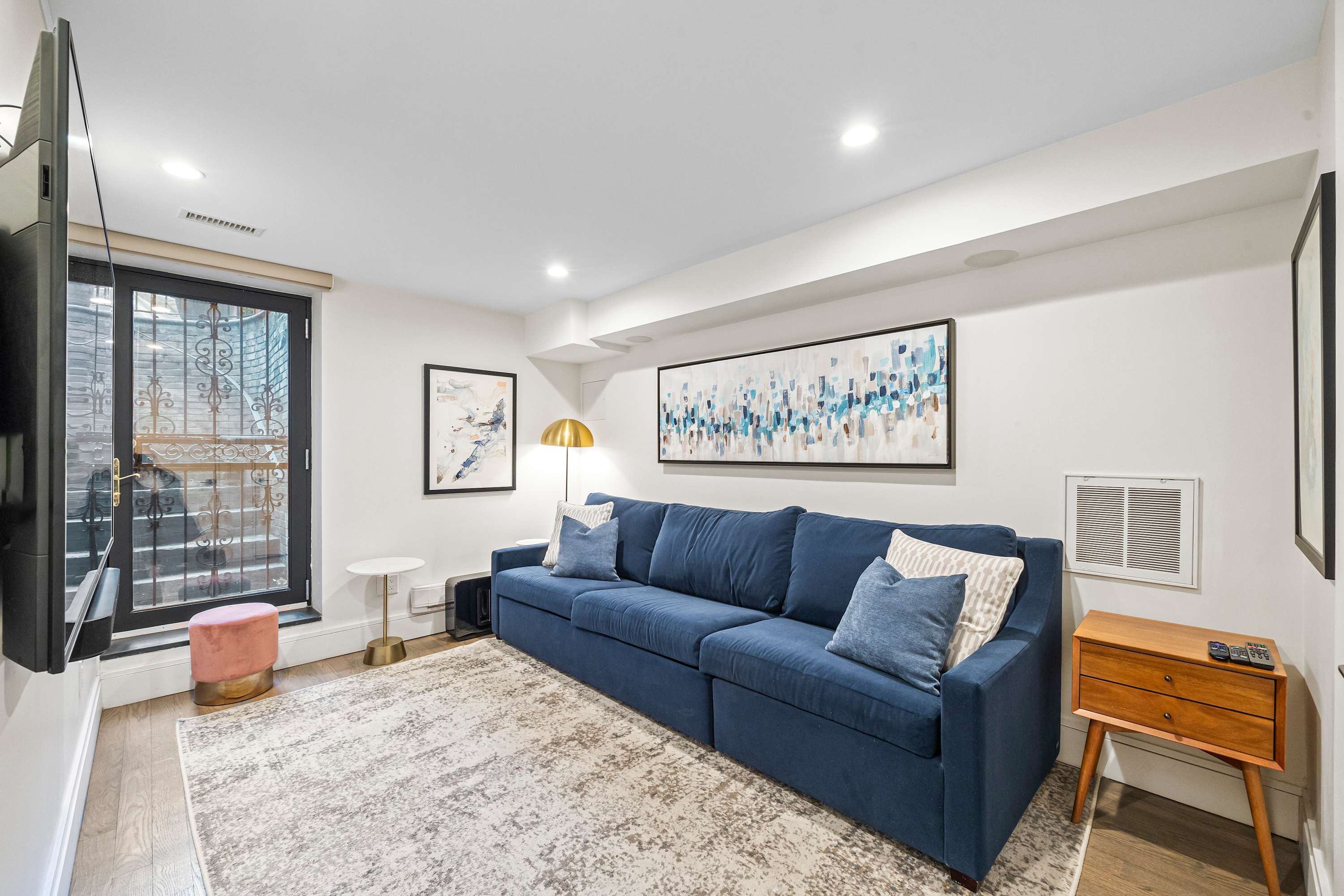 Gardenstone | Gramercy Park | Duplex w/ Private Patio photo 25