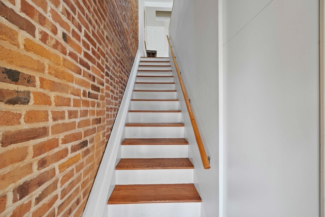 Image of Living space #10