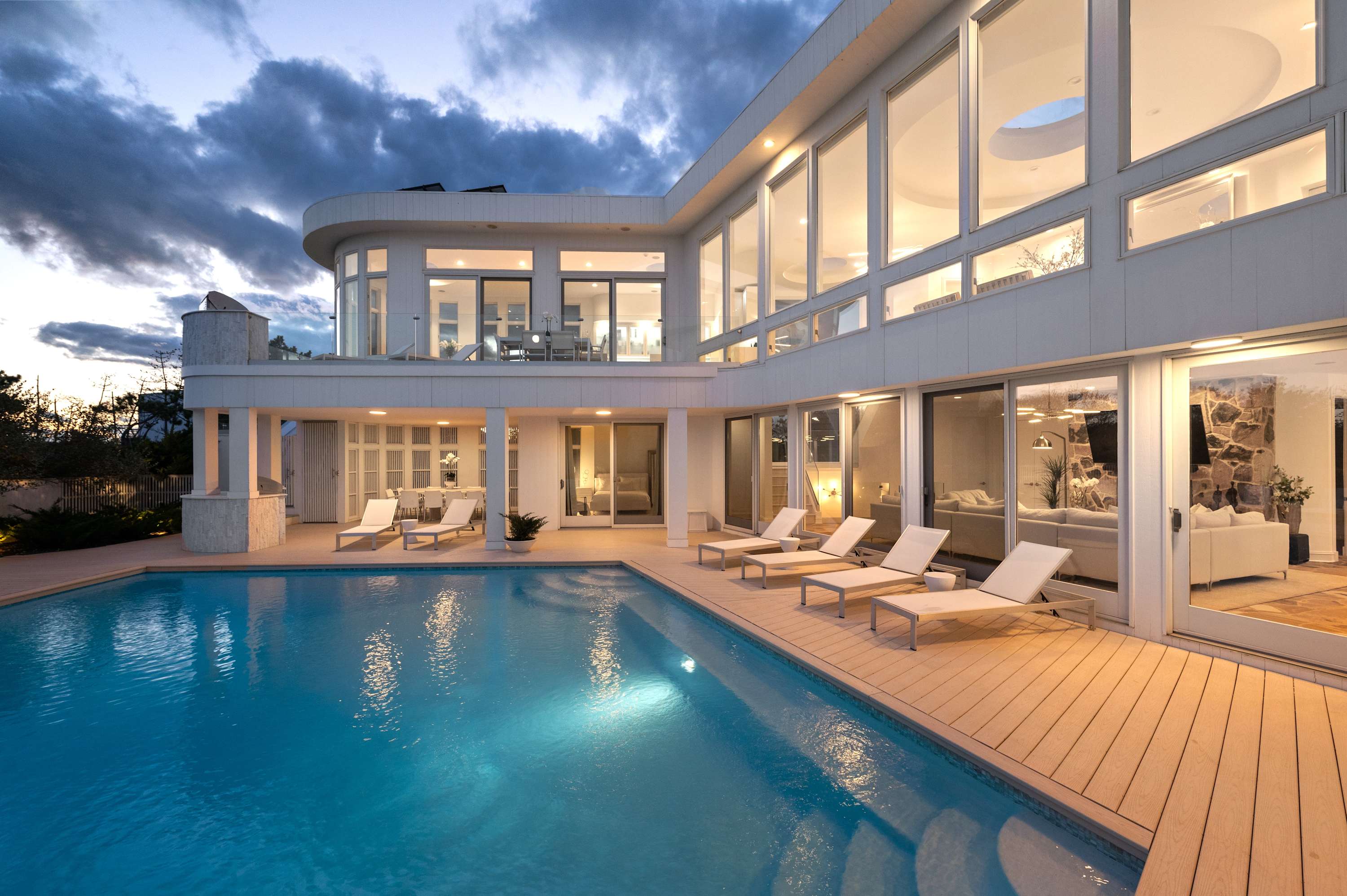 Dunes Lane | Amagansett | Mansion w/ Heated Pool & Beach Access photo 8