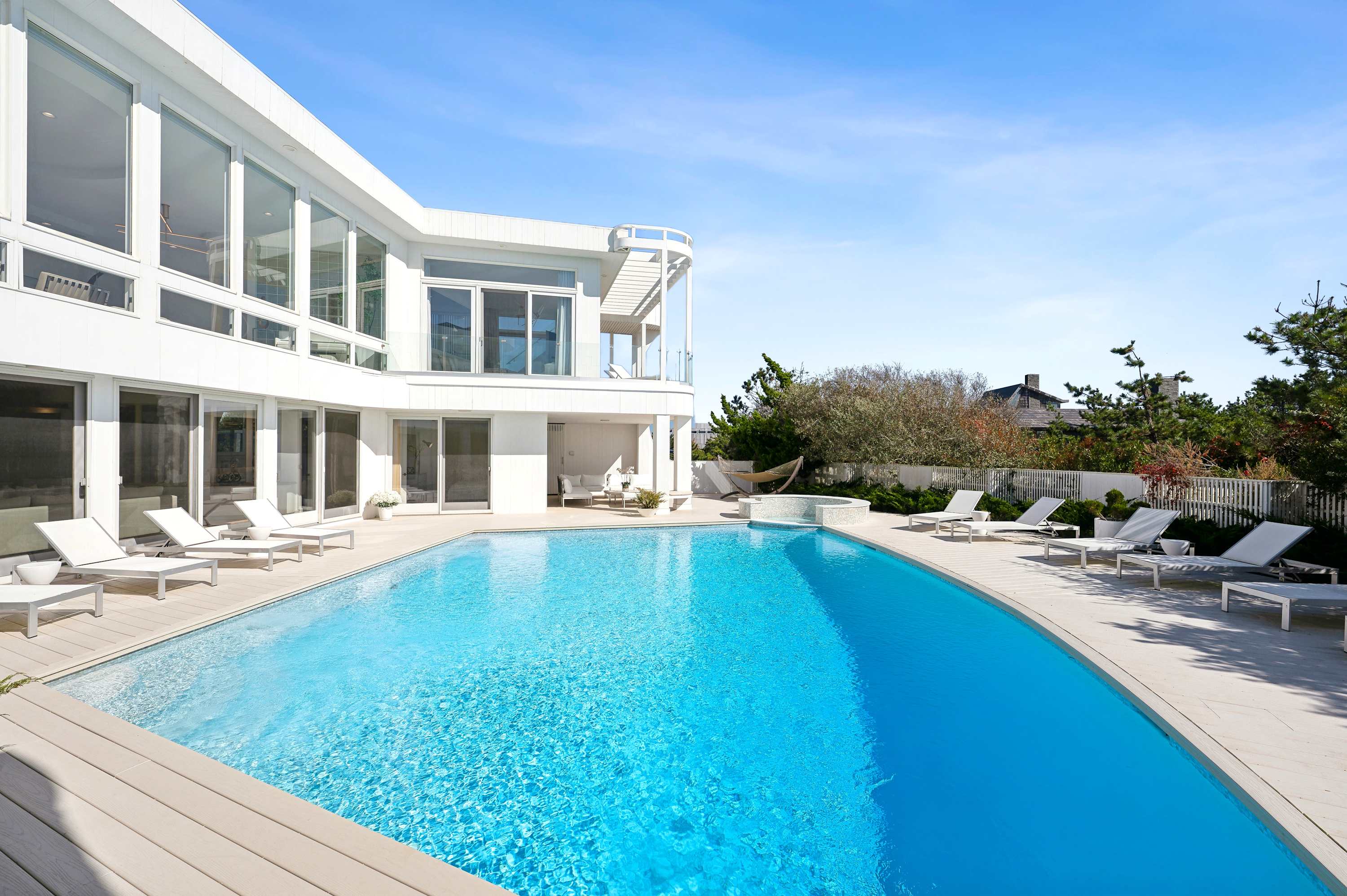 Dunes Lane | Amagansett | Mansion w/ Heated Pool & Beach Access photo 16