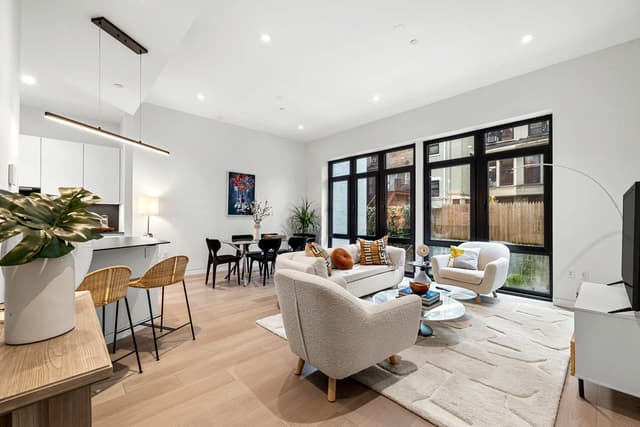 Image of Living space #1