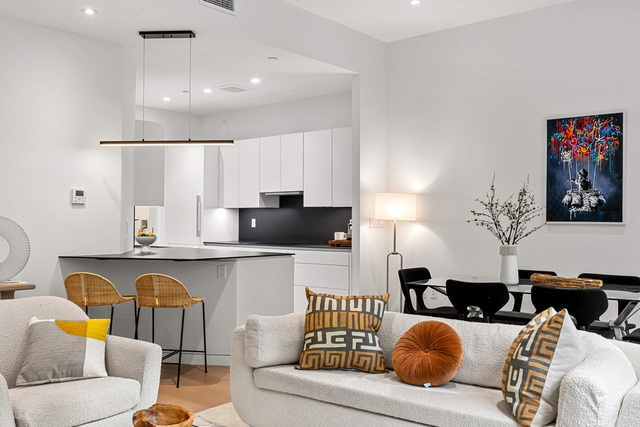 Image of Living space #6