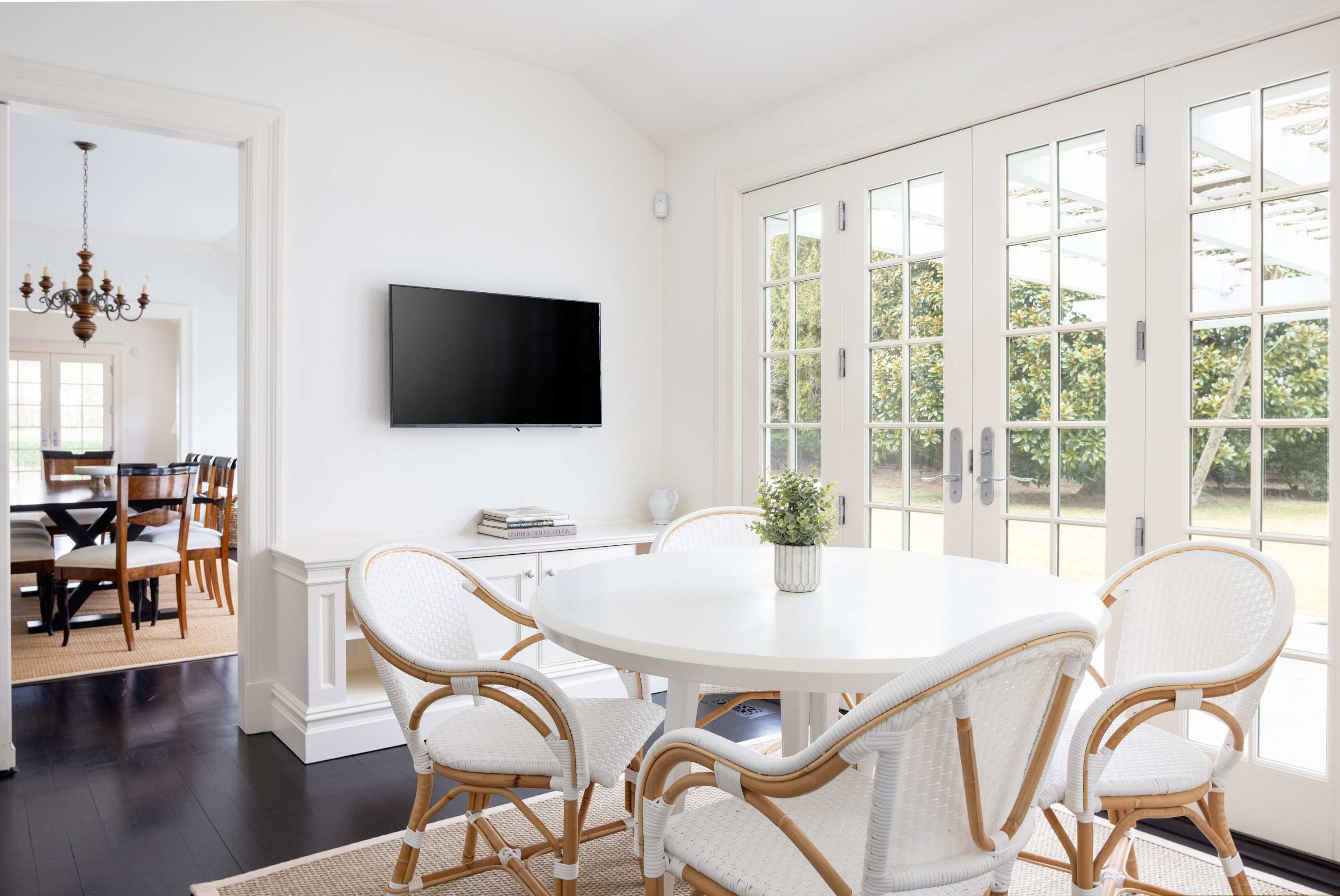 Oceanstone | Southampton | Estate w/ Heated Pool & Walk to the Beach photo 7