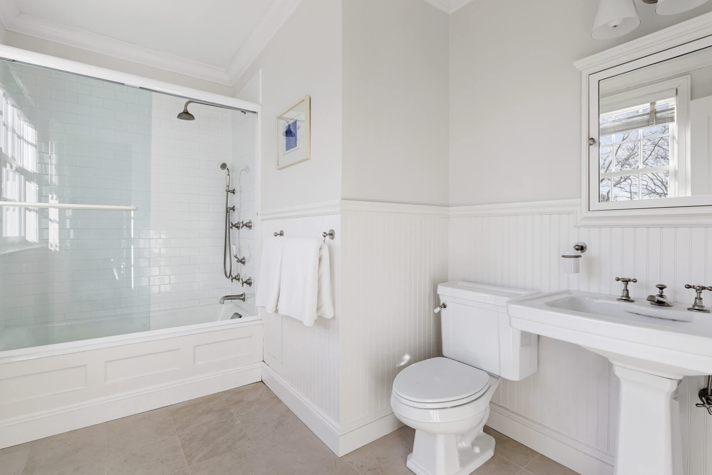 Oceanstone | Southampton | Estate w/ Heated Pool & Walk to the Beach photo 25