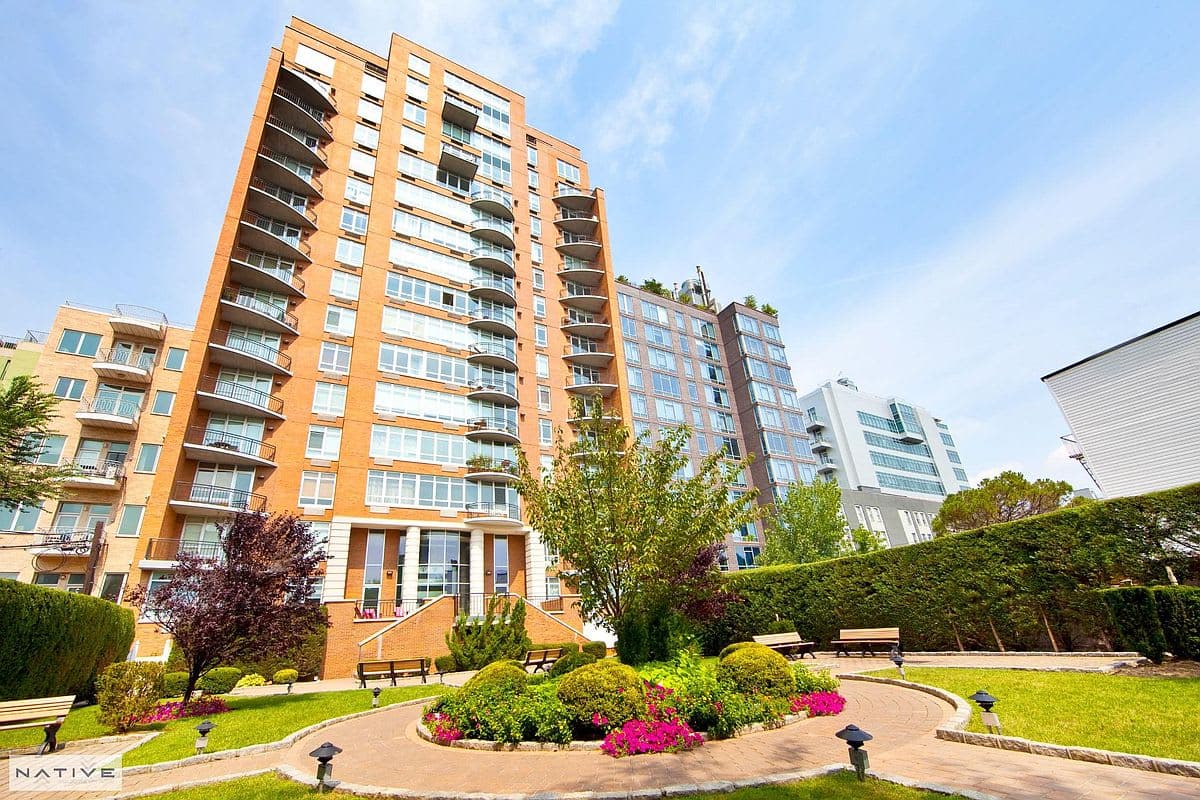 Bayard Terrace | Williamsburg | Condo Loft w/ Outdoor Spaces photo 41