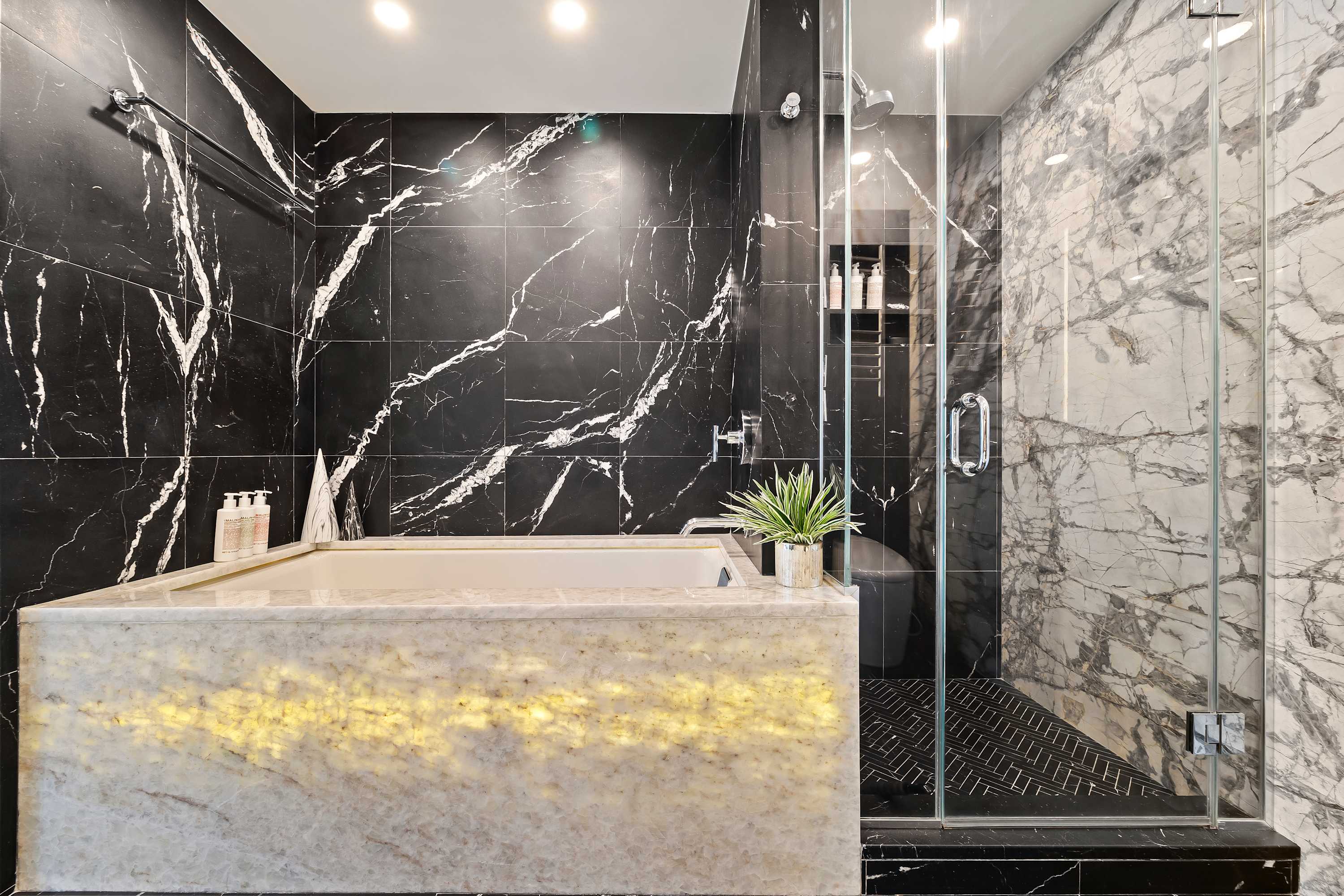 Vesper Court II | Midtown West | Duplex PH w/Hot Tub & Private Roof photo 24