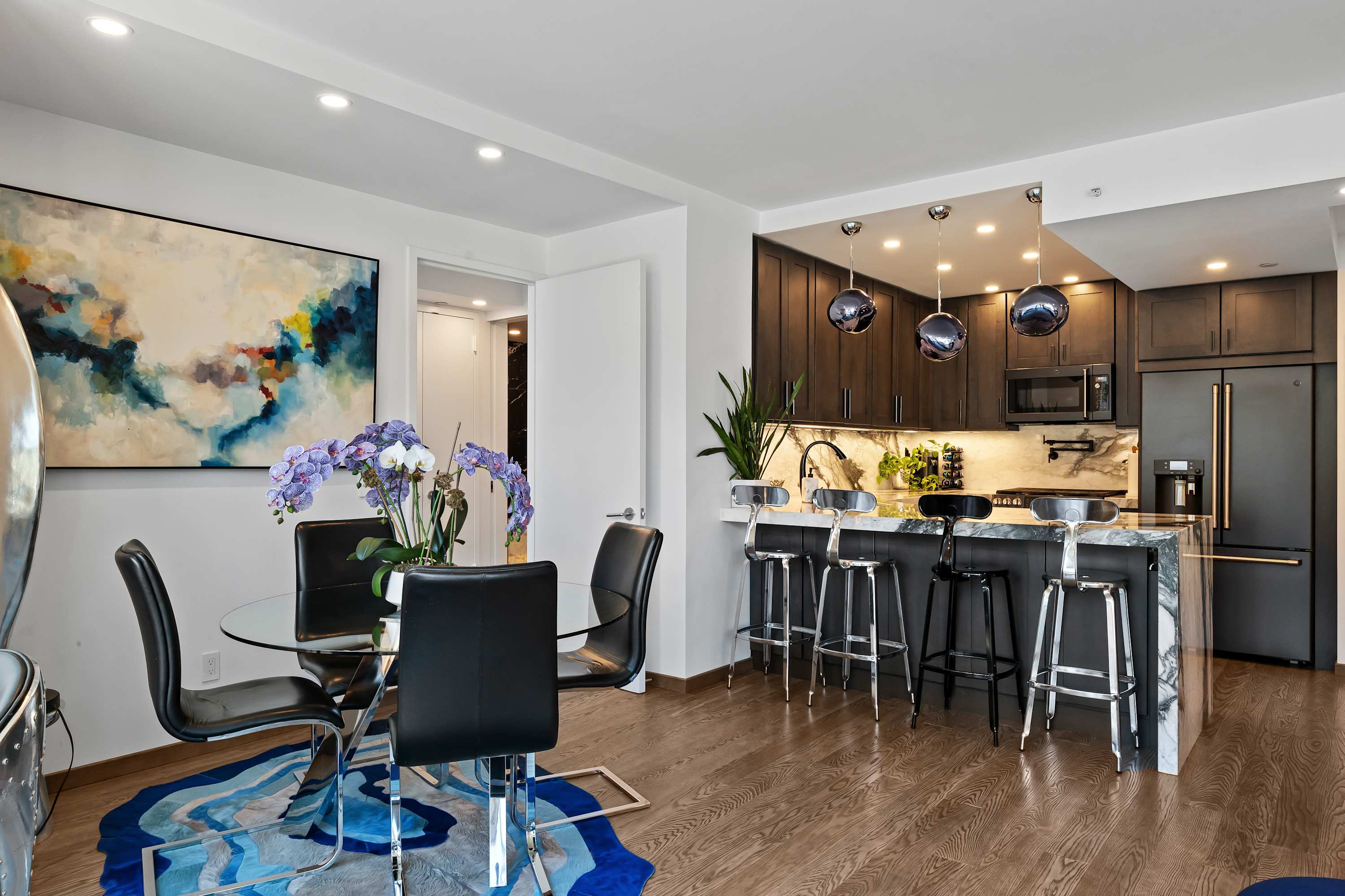 Vesper Court II | Midtown West | Duplex PH w/Hot Tub & Private Roof photo 10