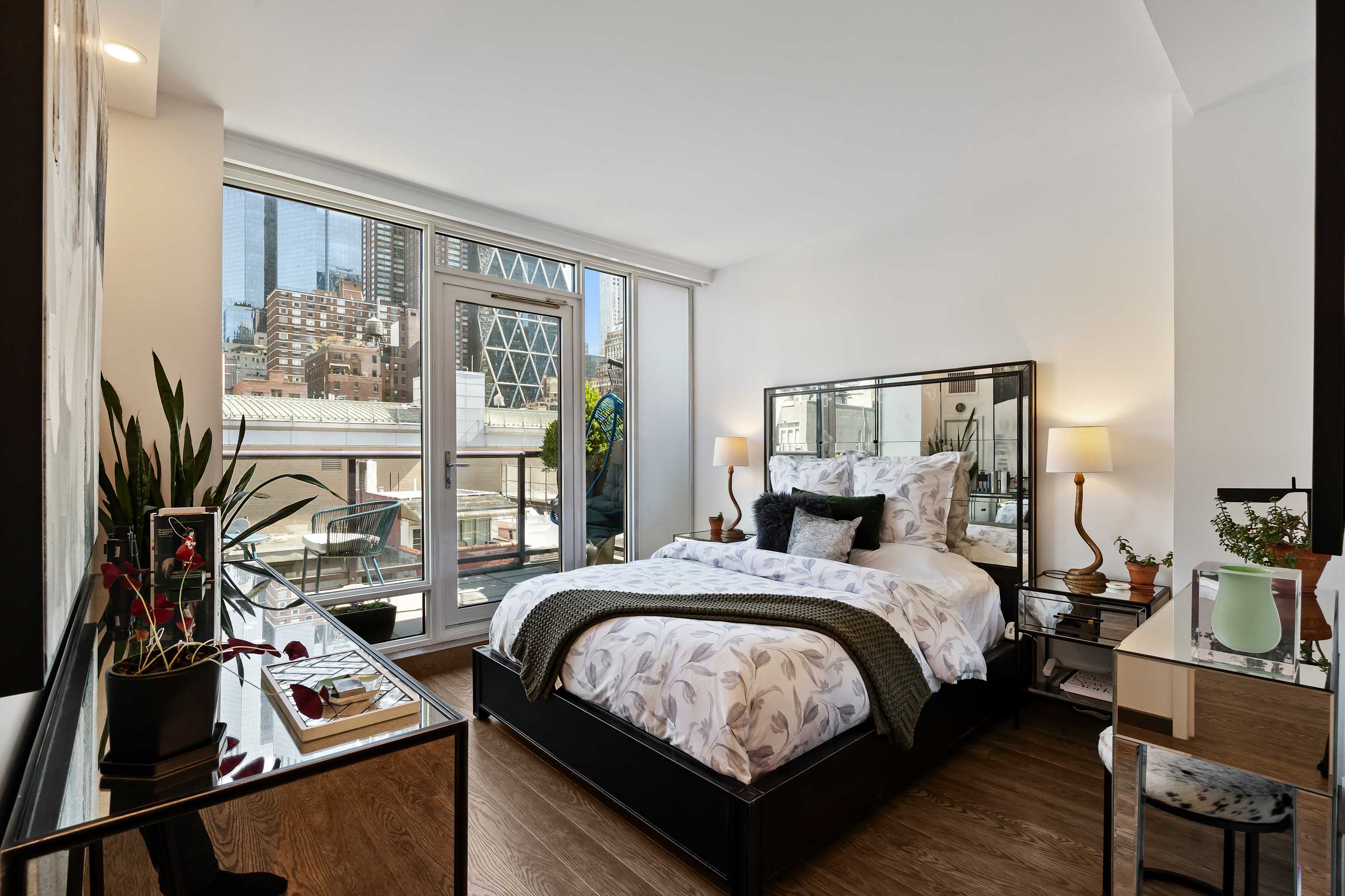 Vesper Court II | Midtown West | Duplex PH w/Hot Tub & Private Roof photo 18