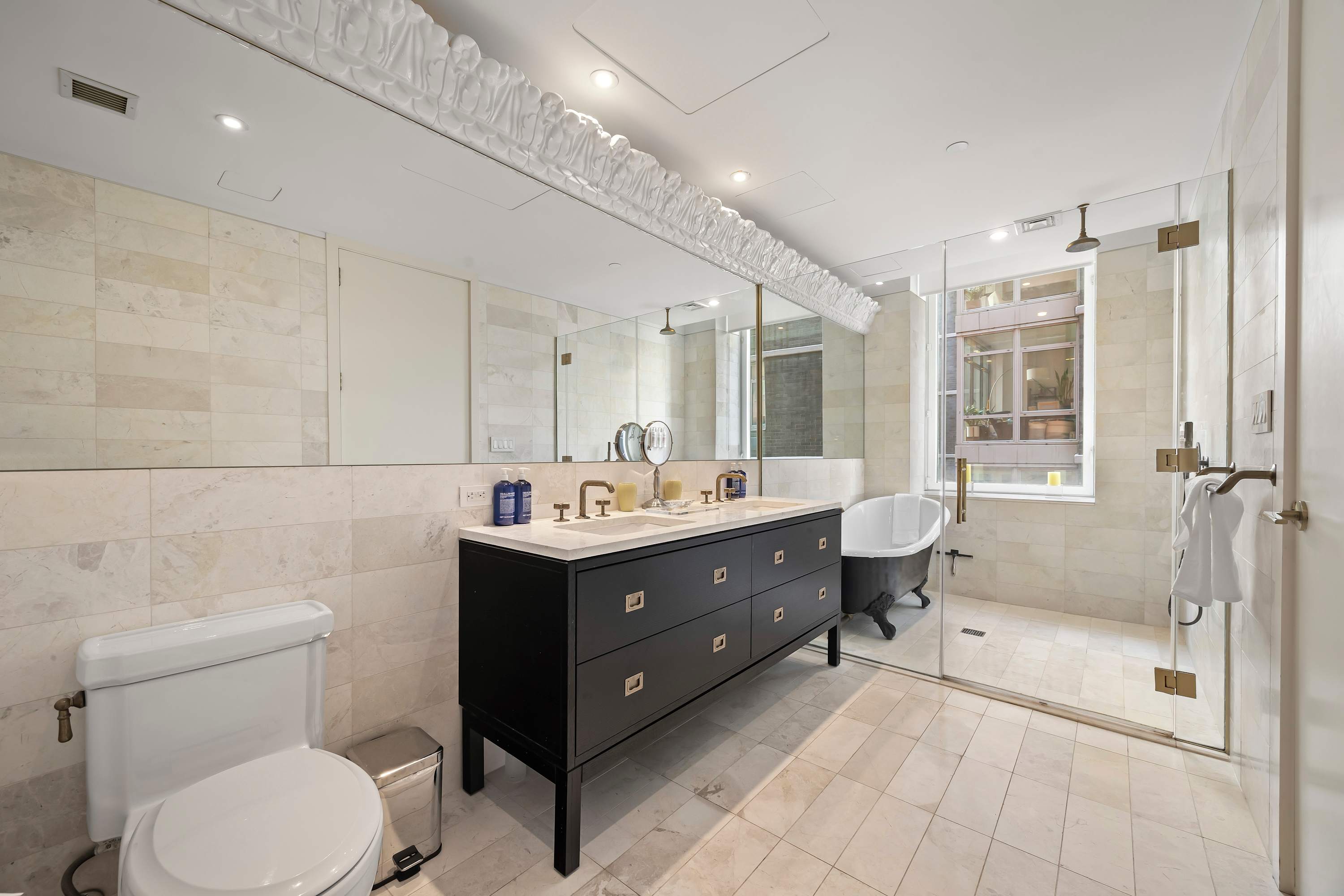 Worth Place | Tribeca | Condo w/ Shared Rooftop photo 19