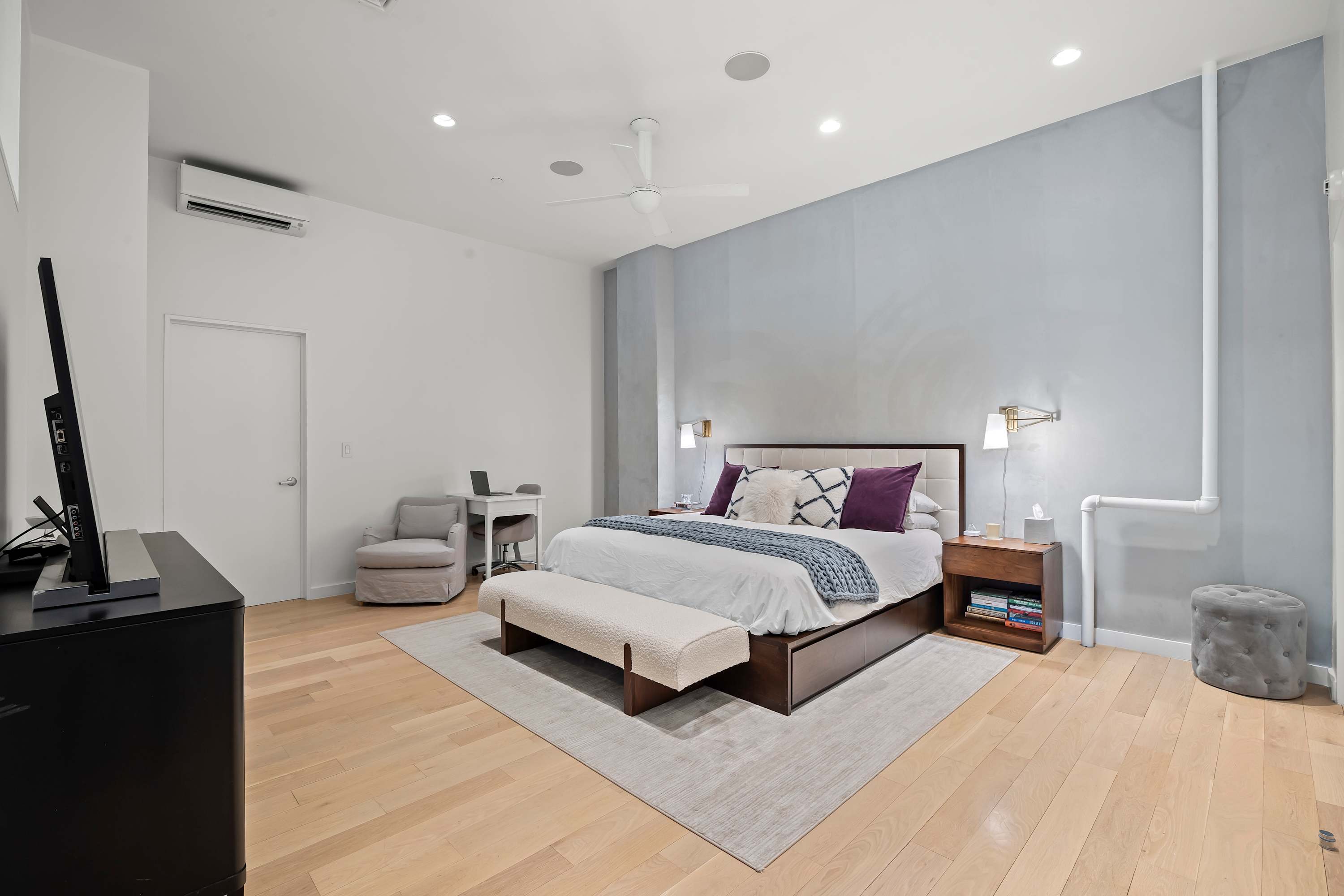 Brightstone | Tribeca | Duplex Apartment photo 4