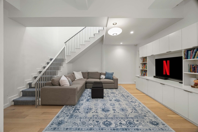 Image of Living space #11