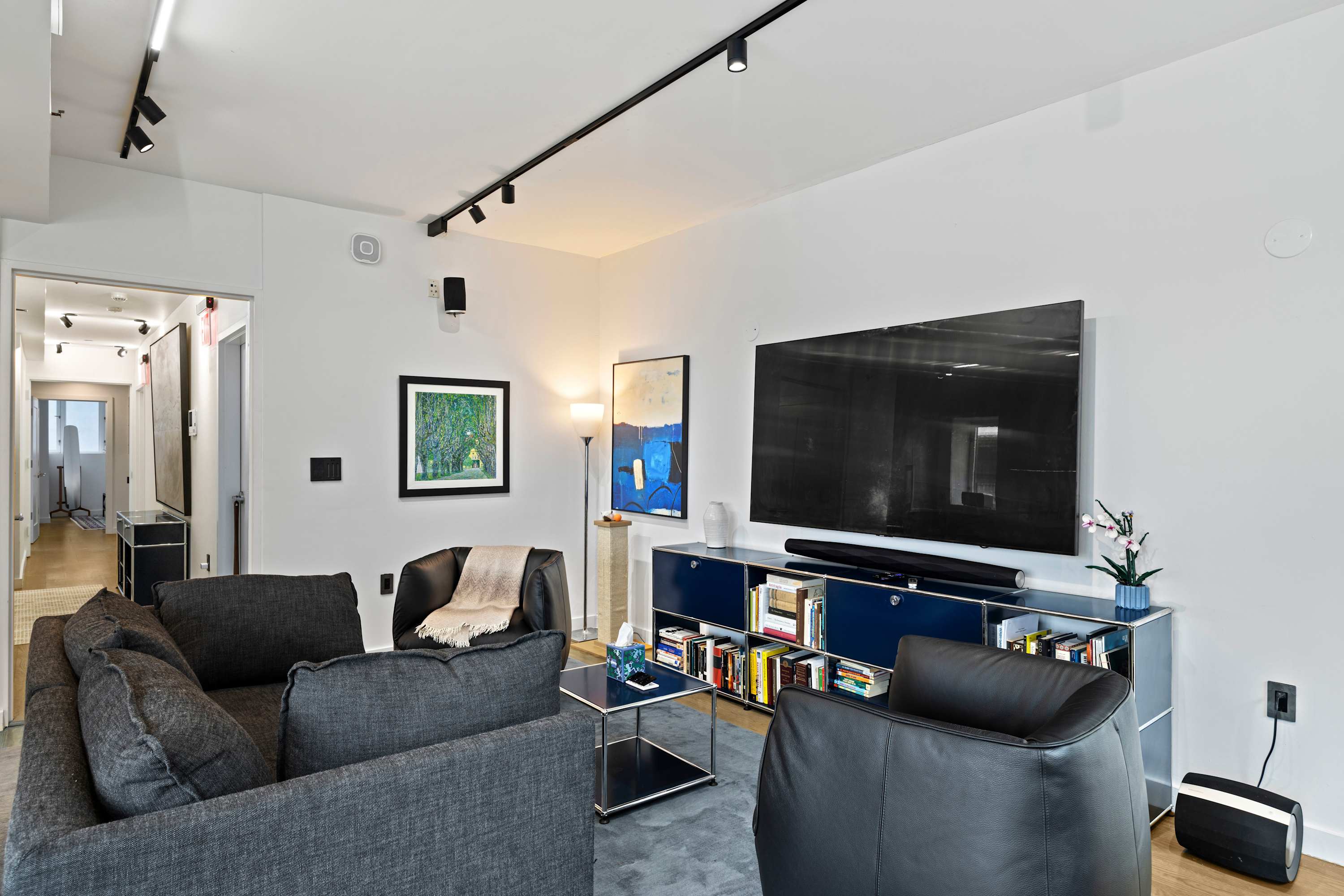 Houston | Lower East Side | Private Patio & Shared Rooftop photo 7