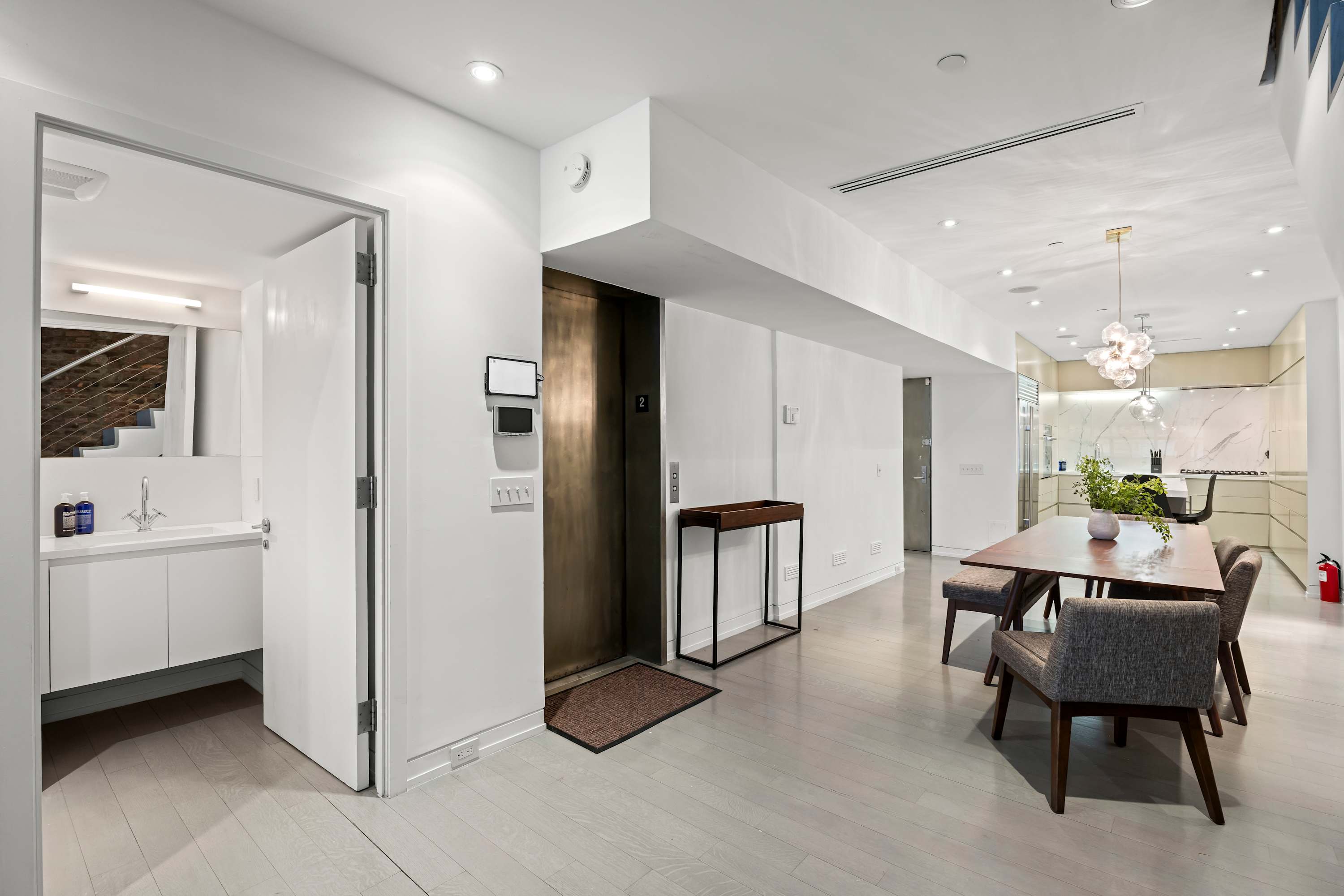 Pioneer II | Greenwich Village | Duplex Loft w/Private Patio photo 8