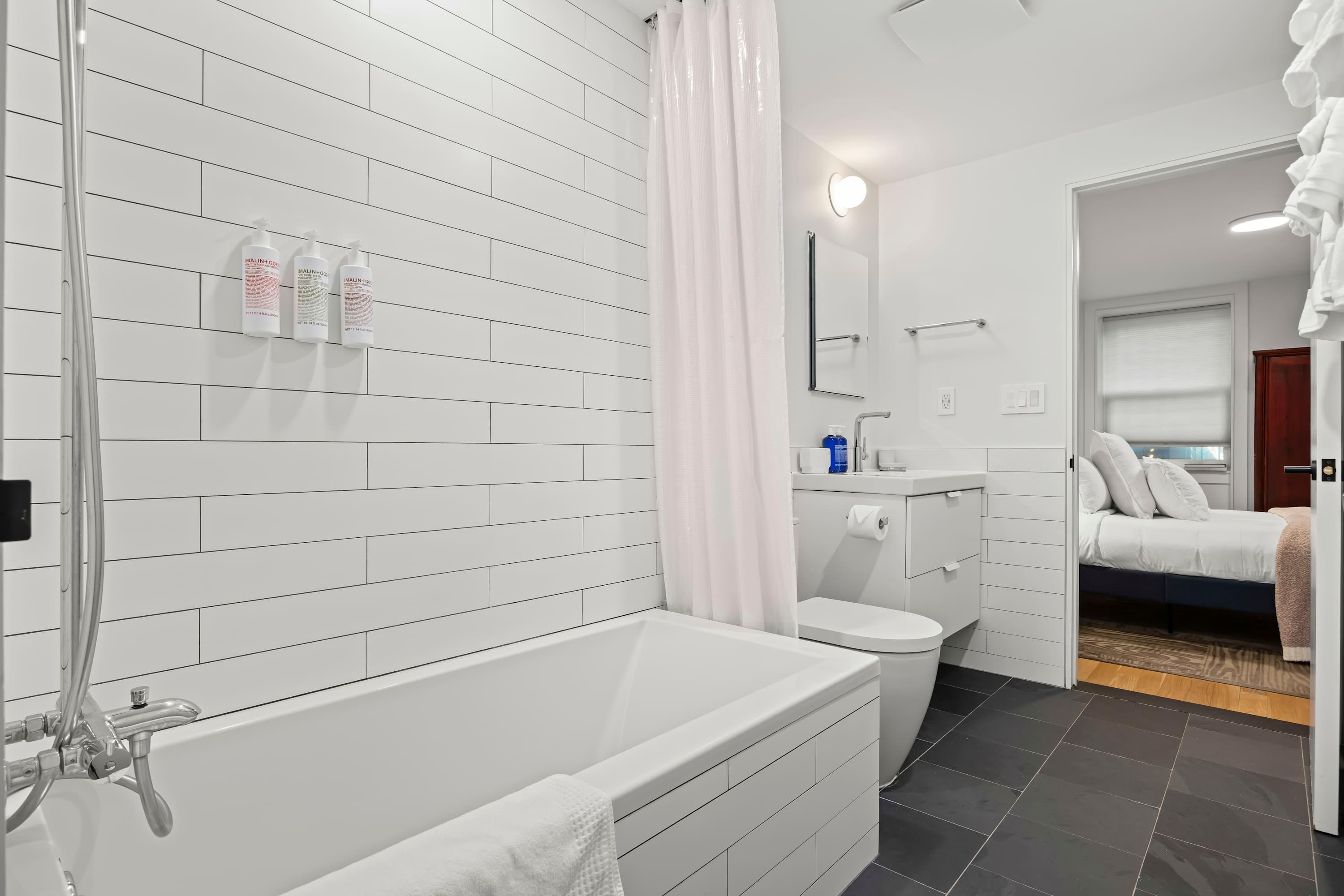 Degraw Place | Carroll Gardens | Apartment w/ Shared Patio photo 15