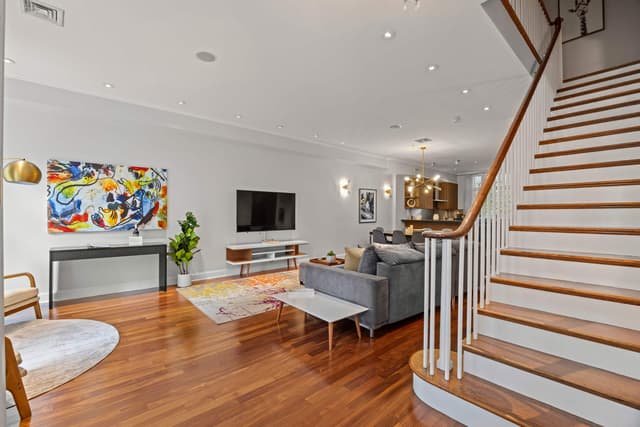 Image of Living space #3
