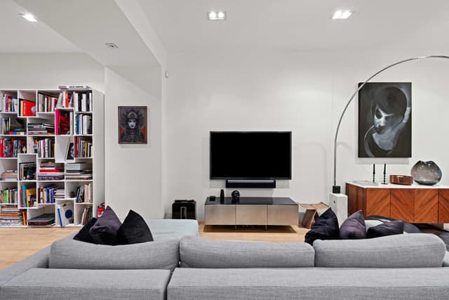 Image of Living space #3
