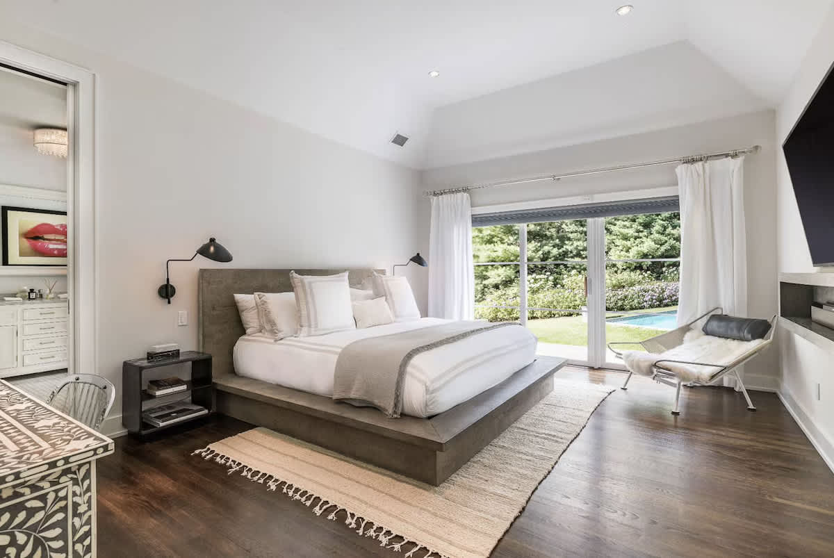 Bull Path Manor | East Hampton | Home with Heated Pool & Hot Tub photo 9