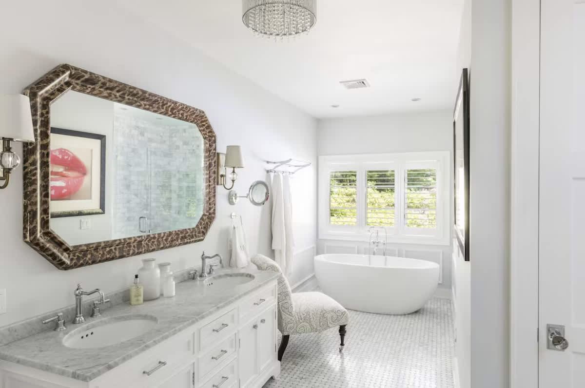 Bull Path Manor | East Hampton | Home with Heated Pool & Hot Tub photo 12