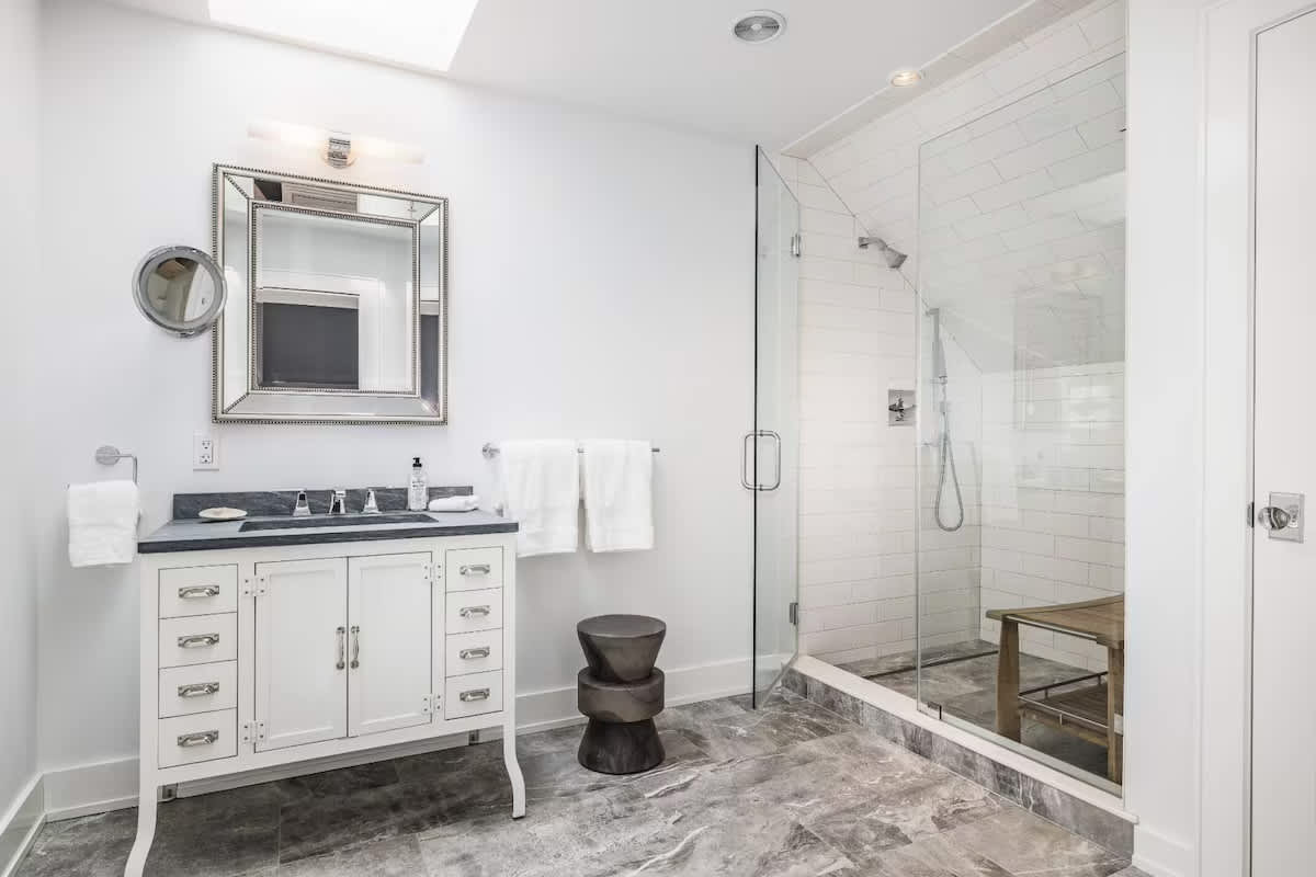 Bull Path Manor | East Hampton | Home with Heated Pool & Hot Tub photo 16