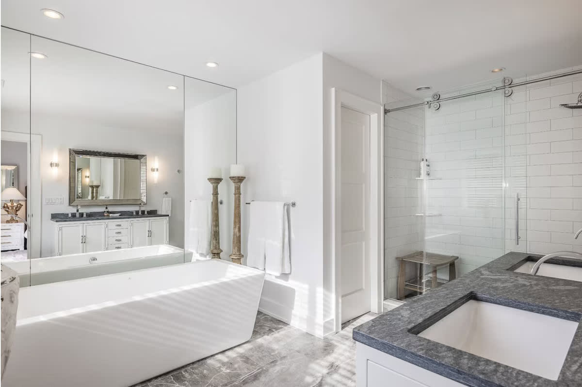 Bull Path Manor | East Hampton | Home with Heated Pool & Hot Tub photo 18