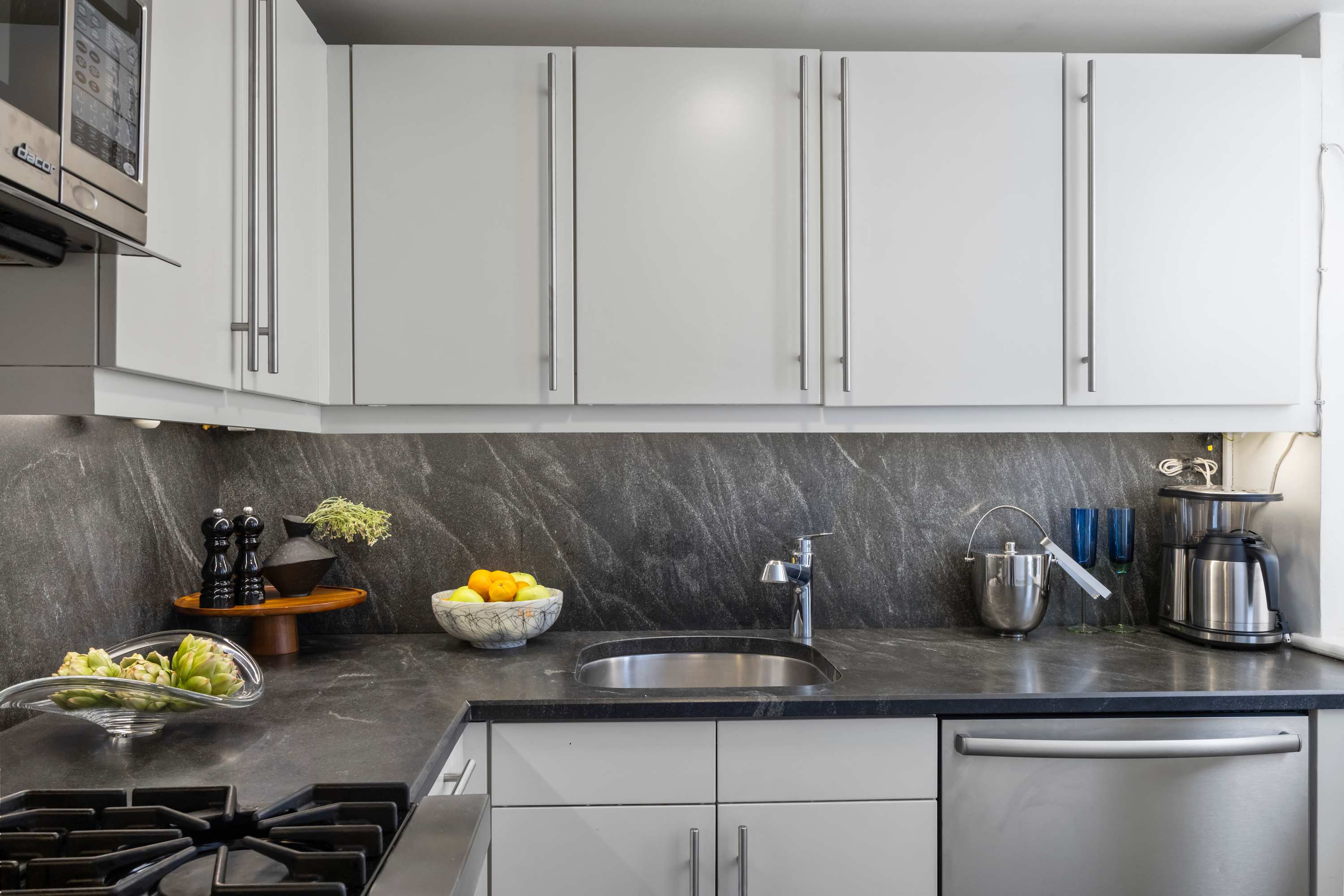 Belvedere | Gramercy Park | Duplex with Shared Amenities photo 17