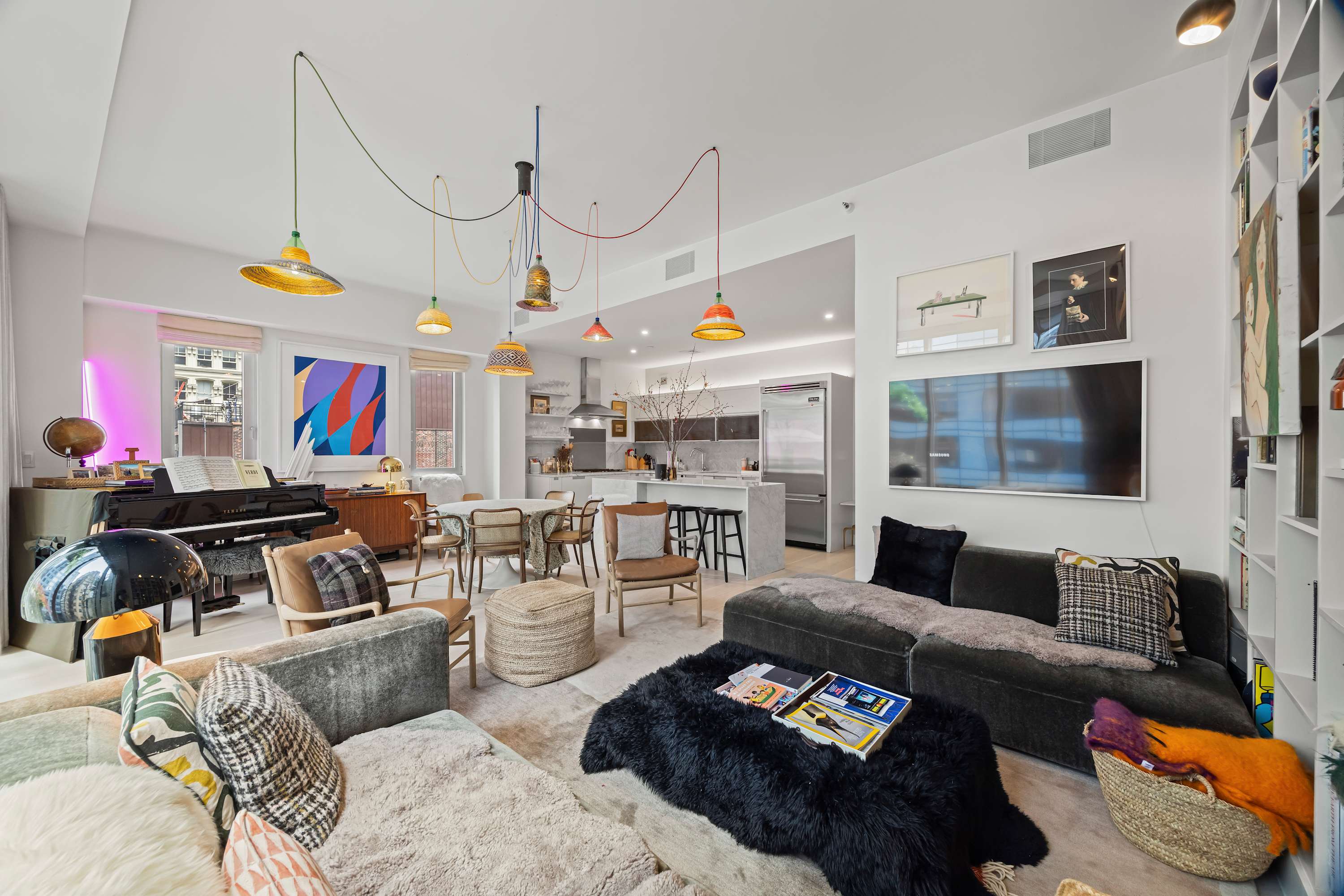 Fulton Place | FiDi | Condo with Private Balcony photo 5