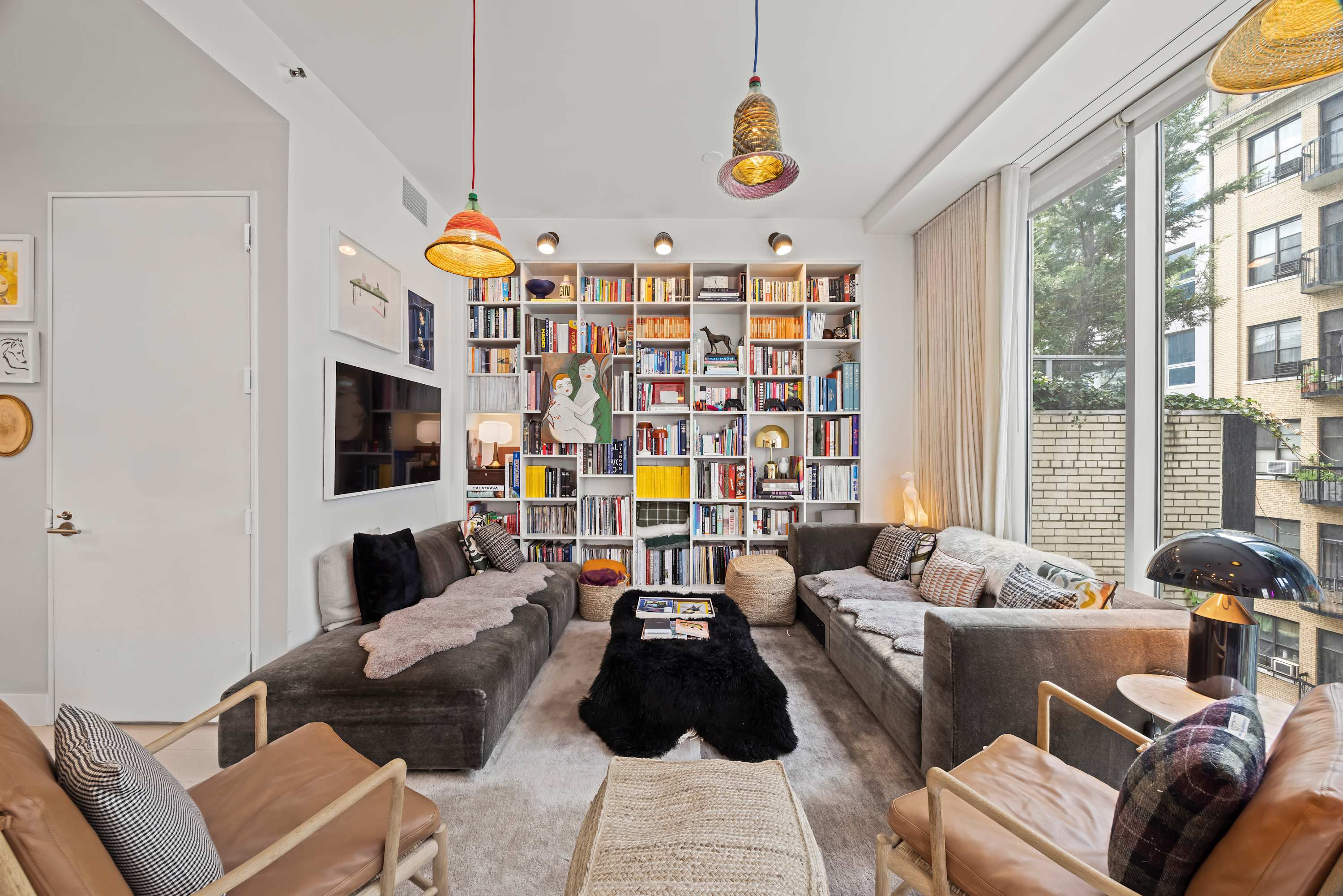 Fulton Place | FiDi | Condo with Private Balcony photo 3