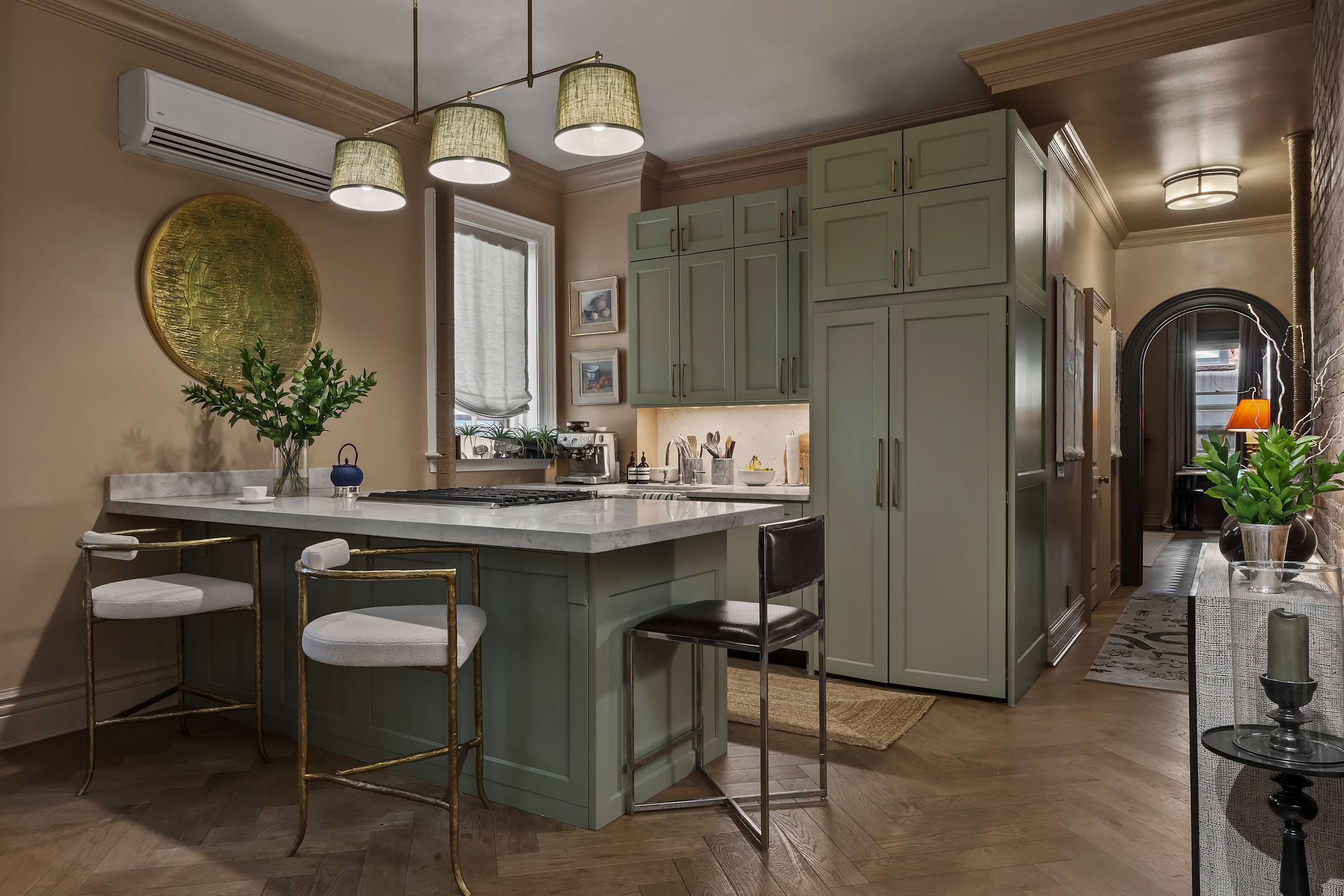 Gold Coast Manor | Greenwich Village | Designer Apartment photo 3