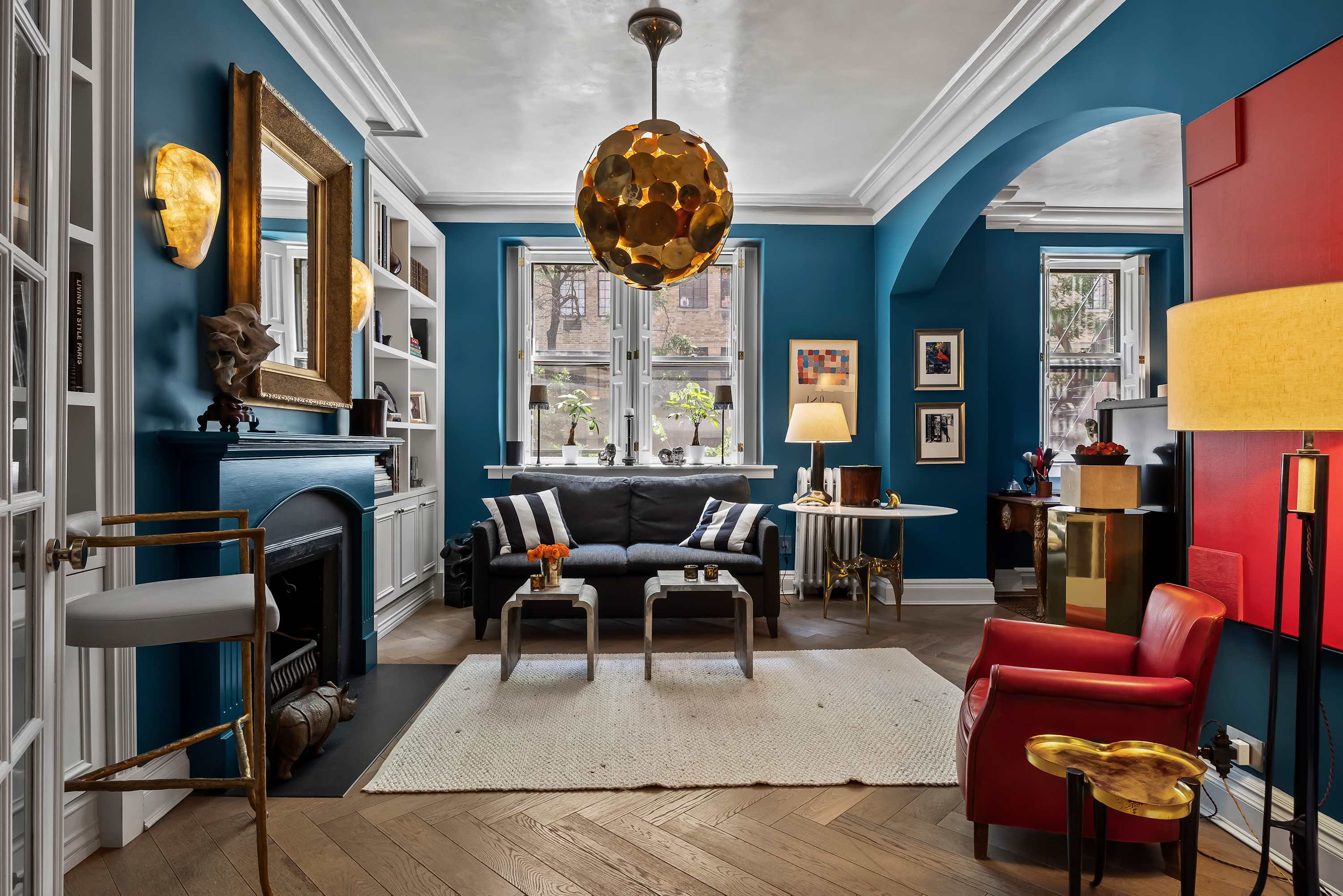 Gold Coast Manor | Greenwich Village | Designer Apartment photo 8