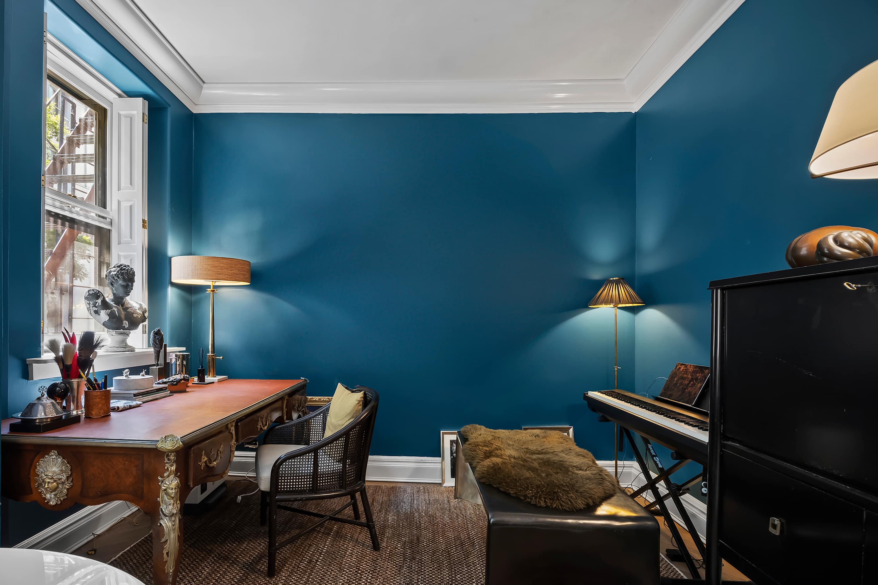 Gold Coast Manor | Greenwich Village | Designer Apartment photo 13