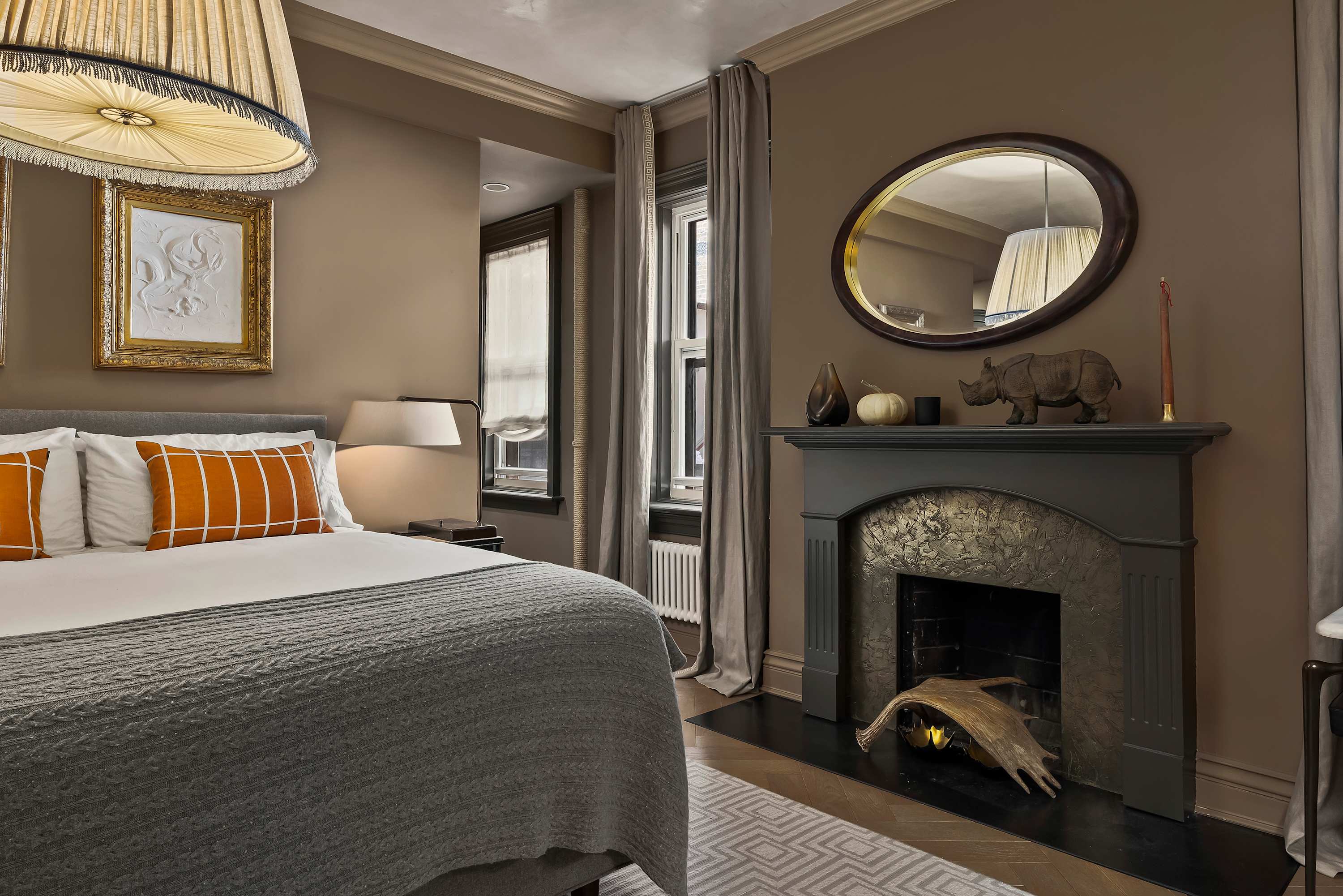 Gold Coast Manor | Greenwich Village | Designer Apartment photo 24