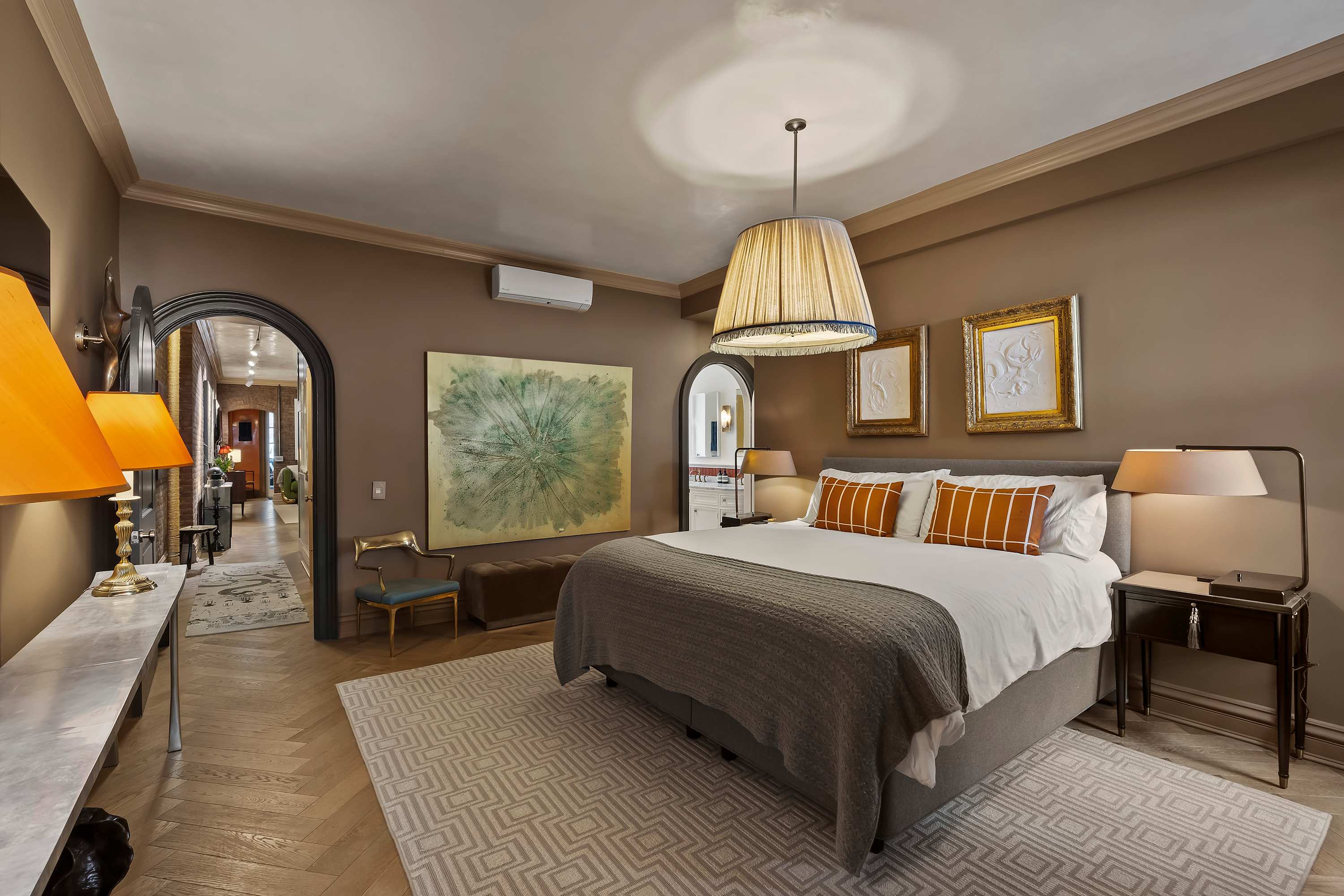 Gold Coast Manor | Greenwich Village | Designer Apartment photo 27