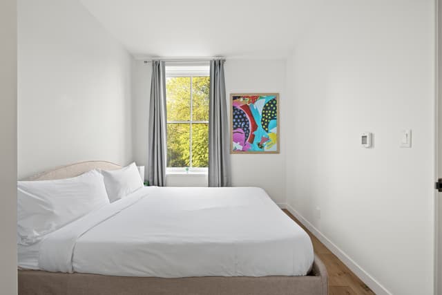 Image of Sleeping space #5