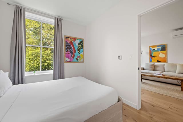 Image of Sleeping space #8
