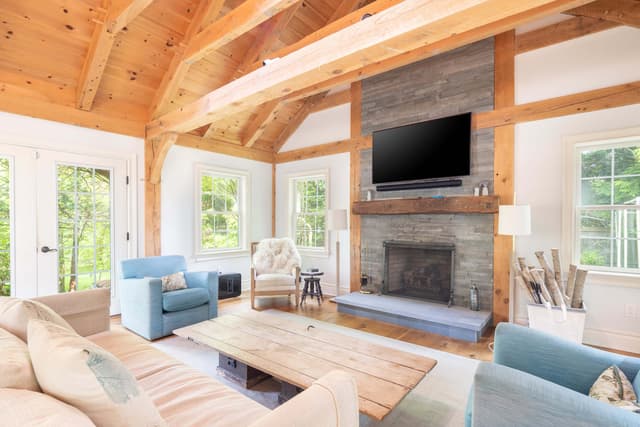 Image of Living space #3