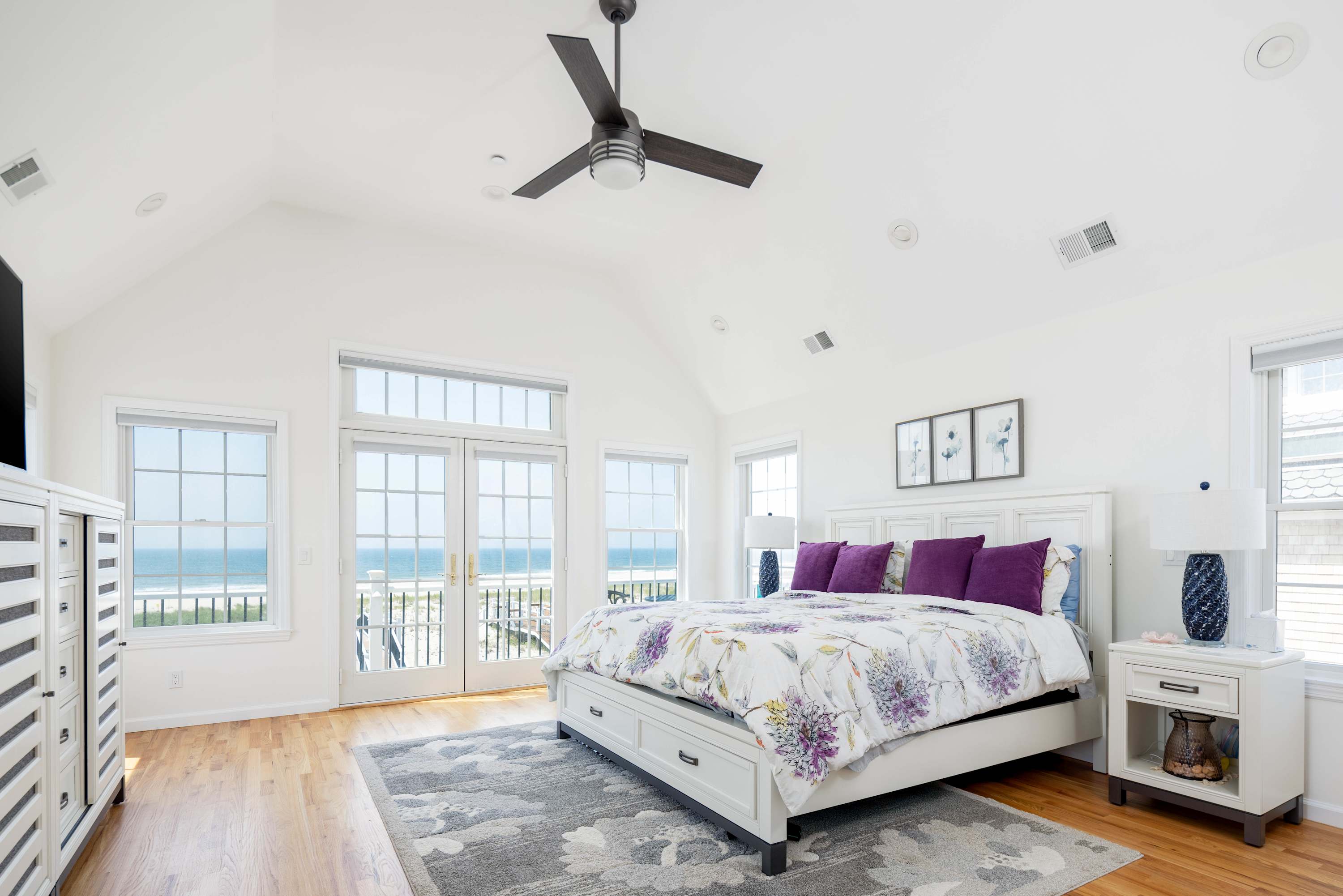 Dunecrest | Westhampton | Oceanfront Home w/ BBQ, Deck & Heated Pool photo 20