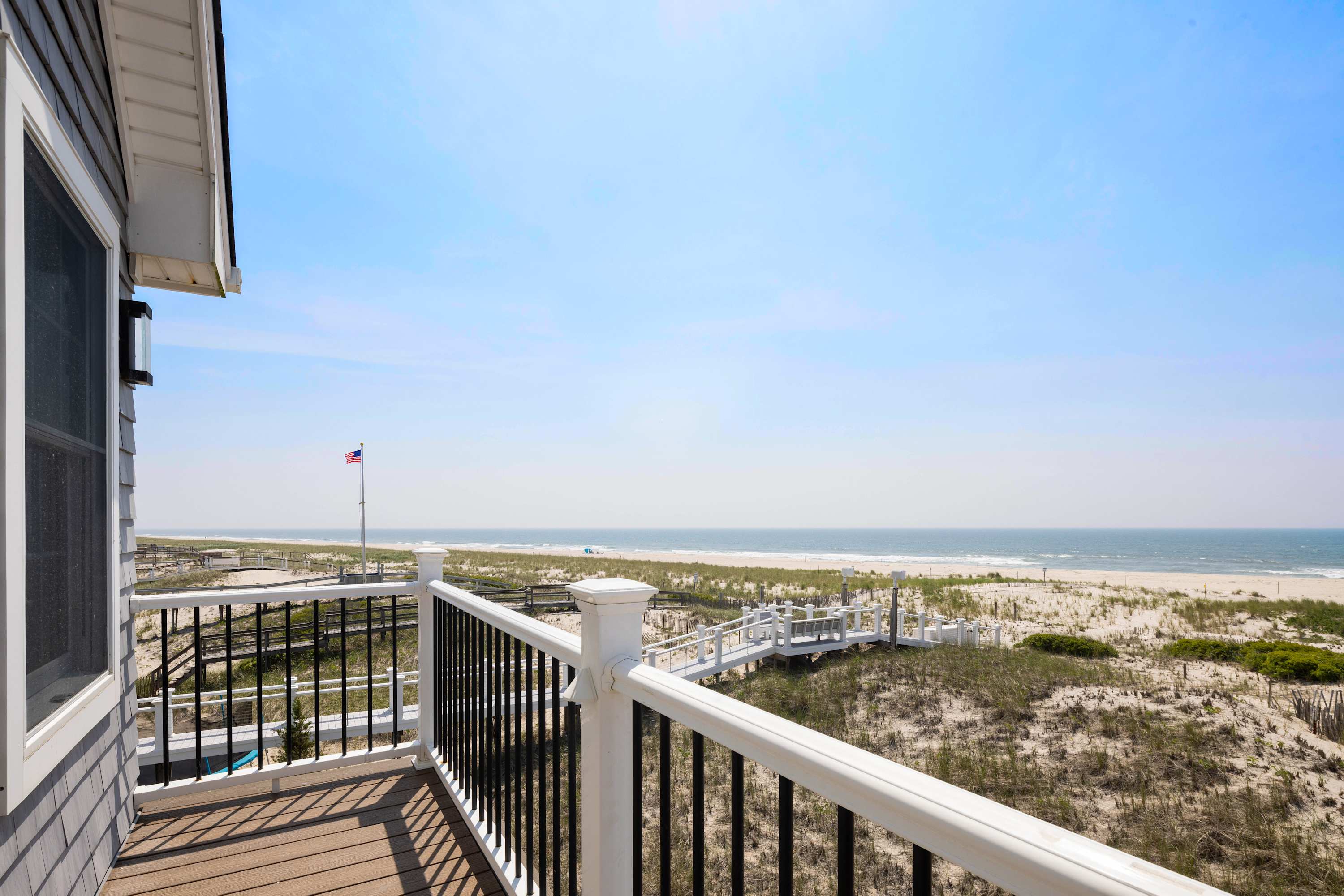 Dunecrest | Westhampton | Oceanfront Home w/ BBQ, Deck & Heated Pool photo 14
