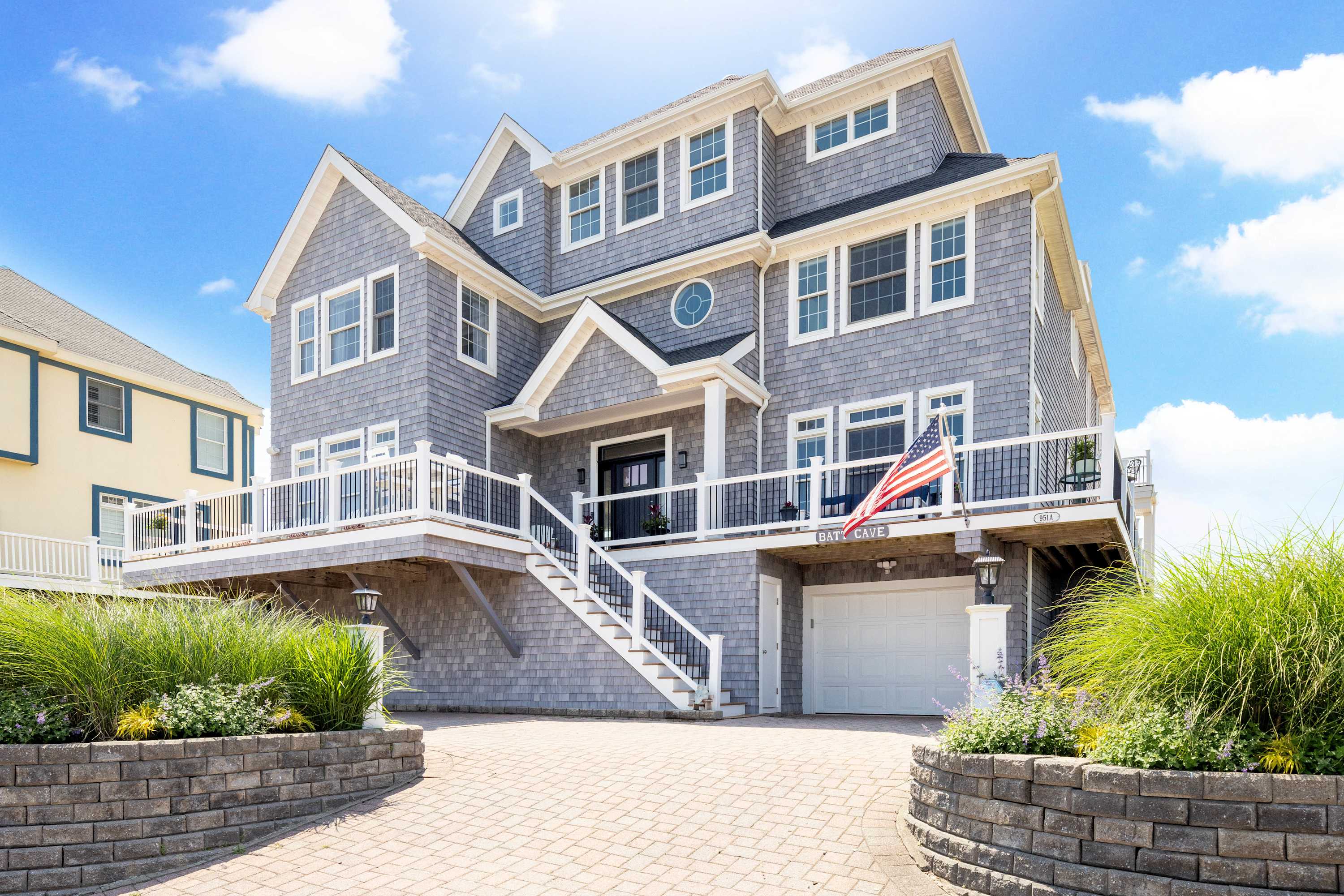 Dunecrest | Westhampton | Oceanfront Home w/ BBQ, Deck & Heated Pool photo 4