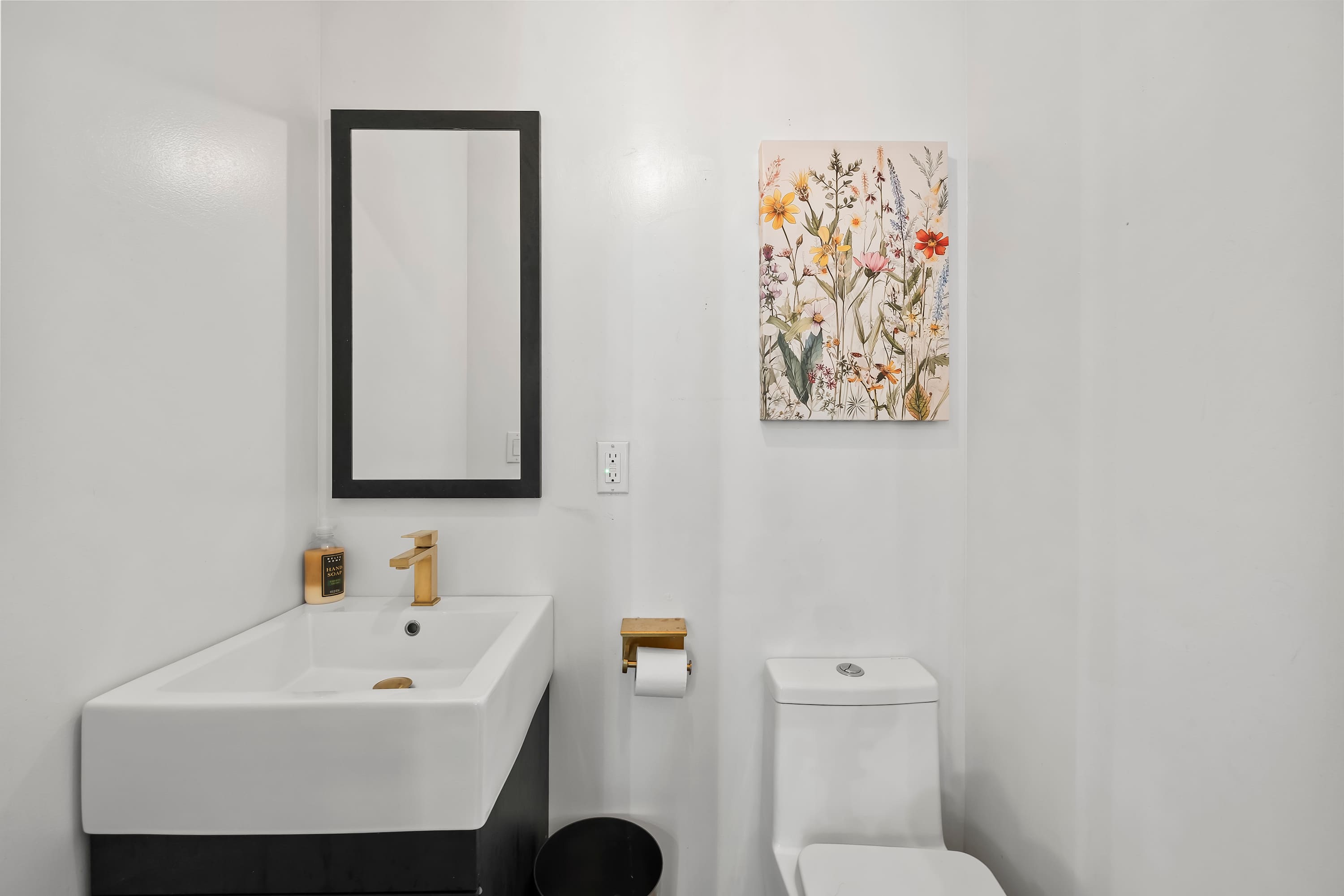 Crown Terrace II | Crown Heights | Duplex with Outdoor Spaces photo 10