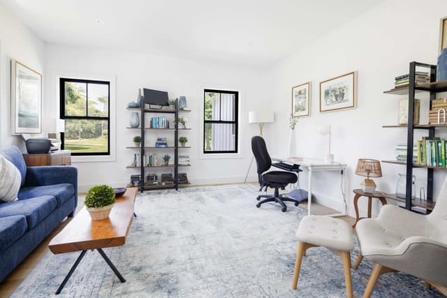 Image of Living space #3