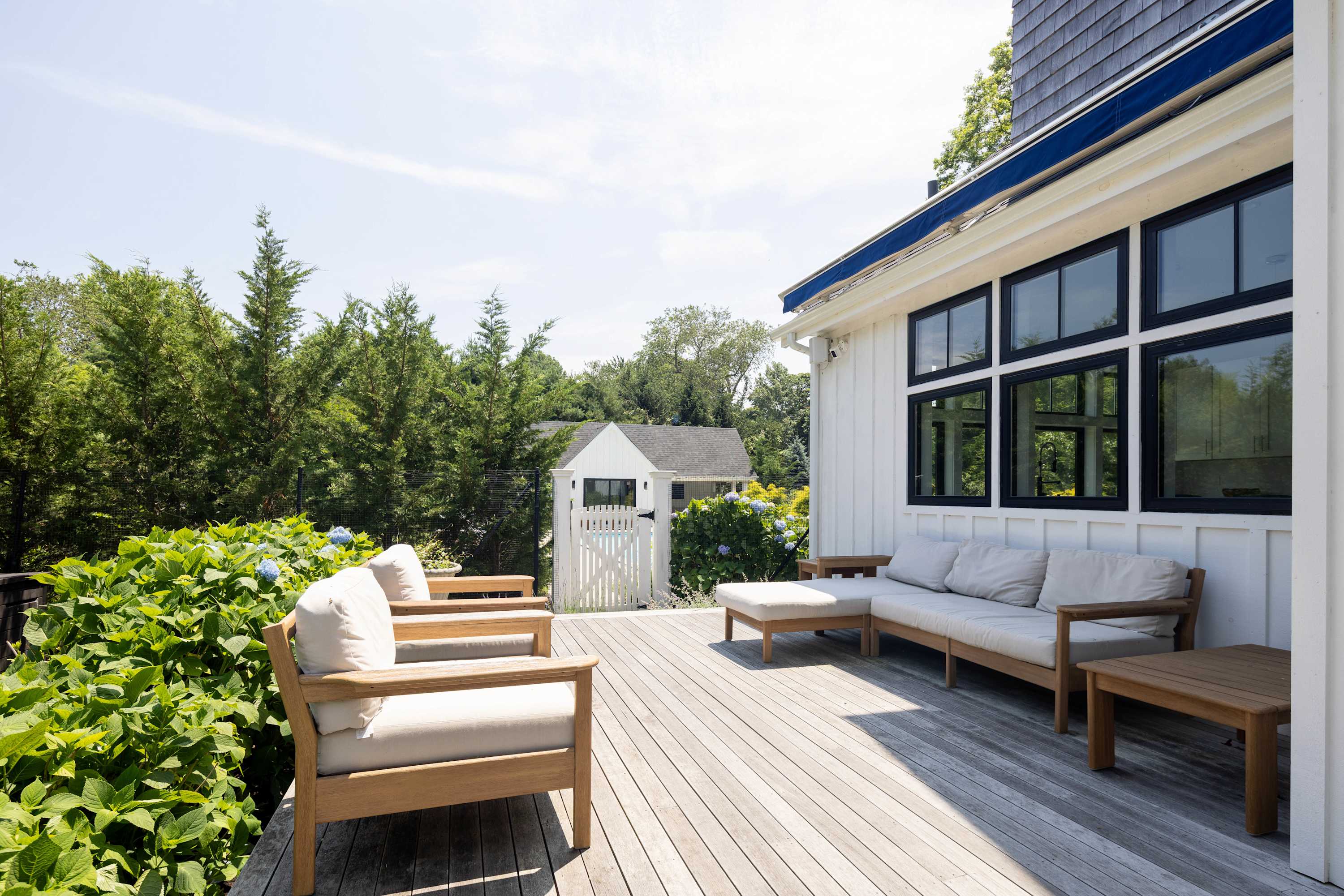 Sandpoint | Shelter Island | Modern Retreat with Pool photo 34