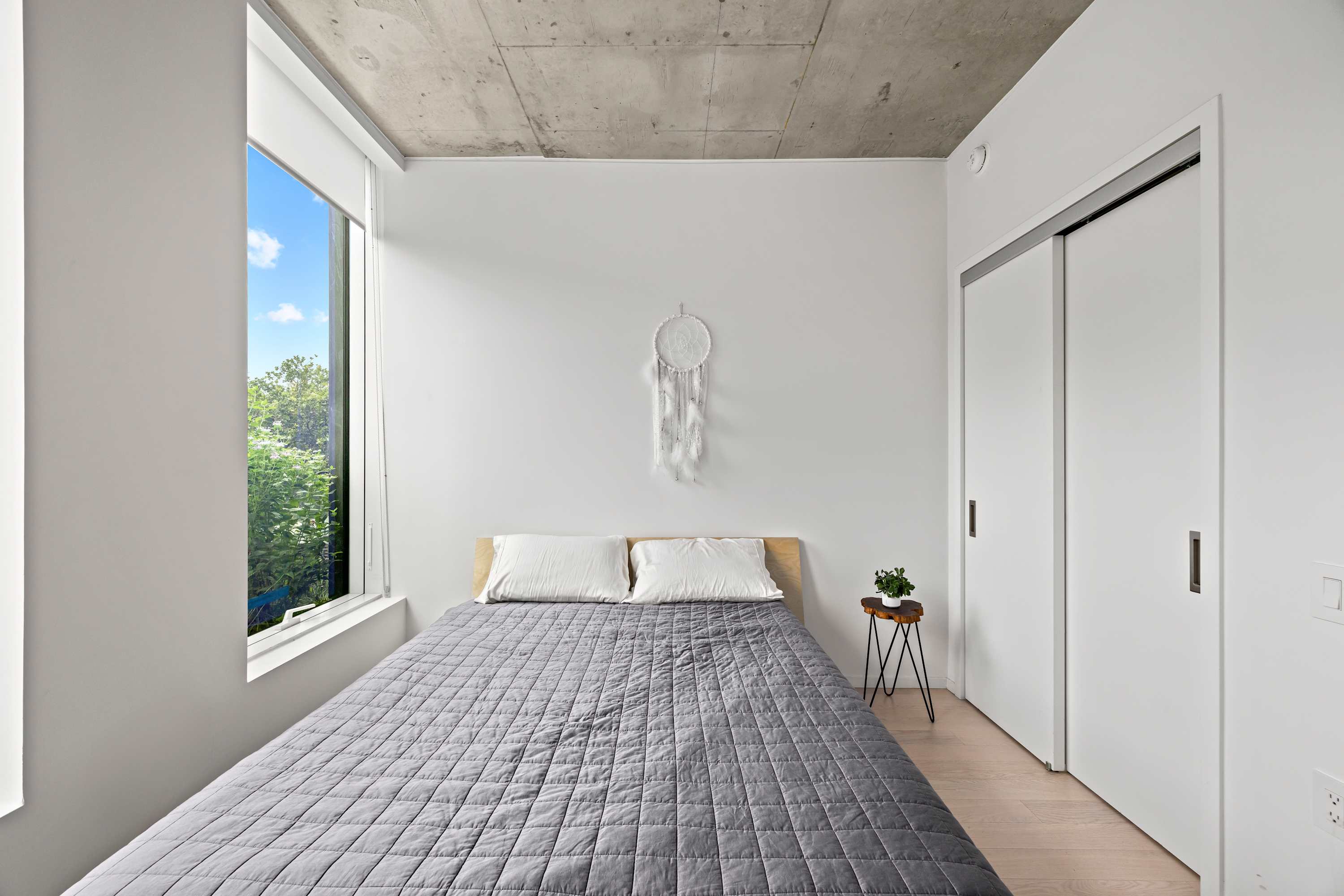 Belmont | Downtown Brooklyn | Modern Apartment with Shared Rooftop, Pool & Gym photo 15