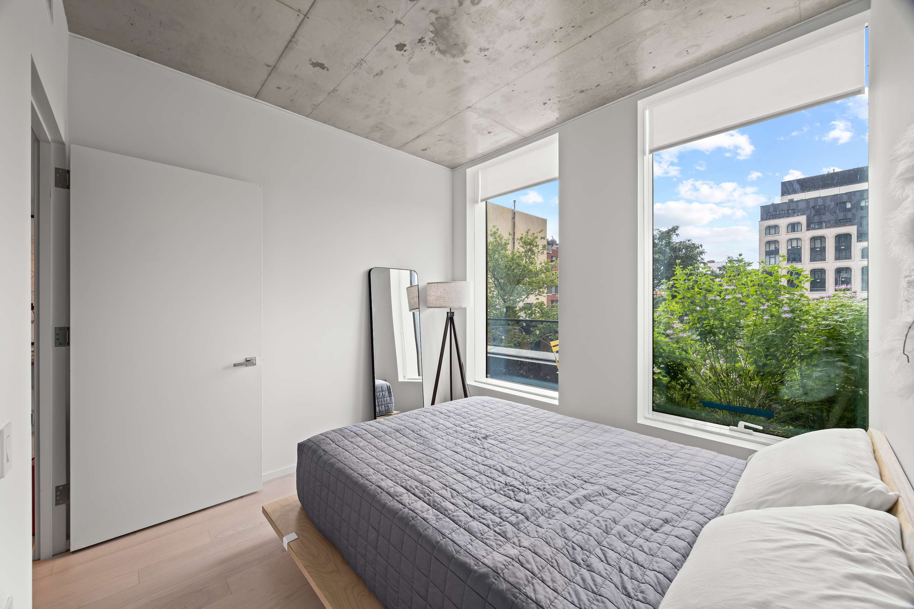 Belmont | Downtown Brooklyn | Modern Apartment with Shared Rooftop, Pool & Gym photo 16