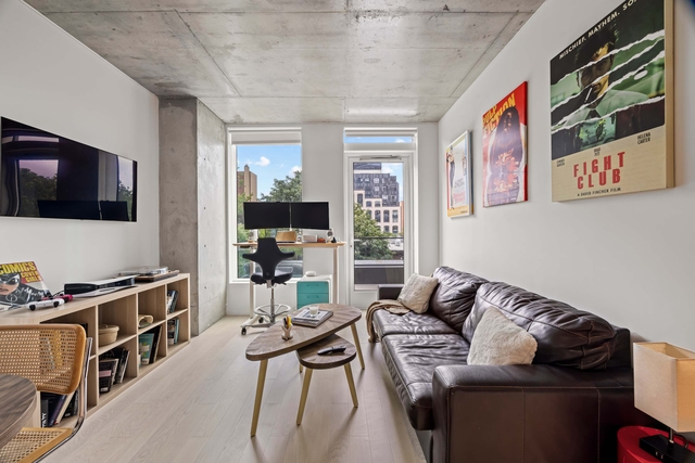 Image of Living space #5