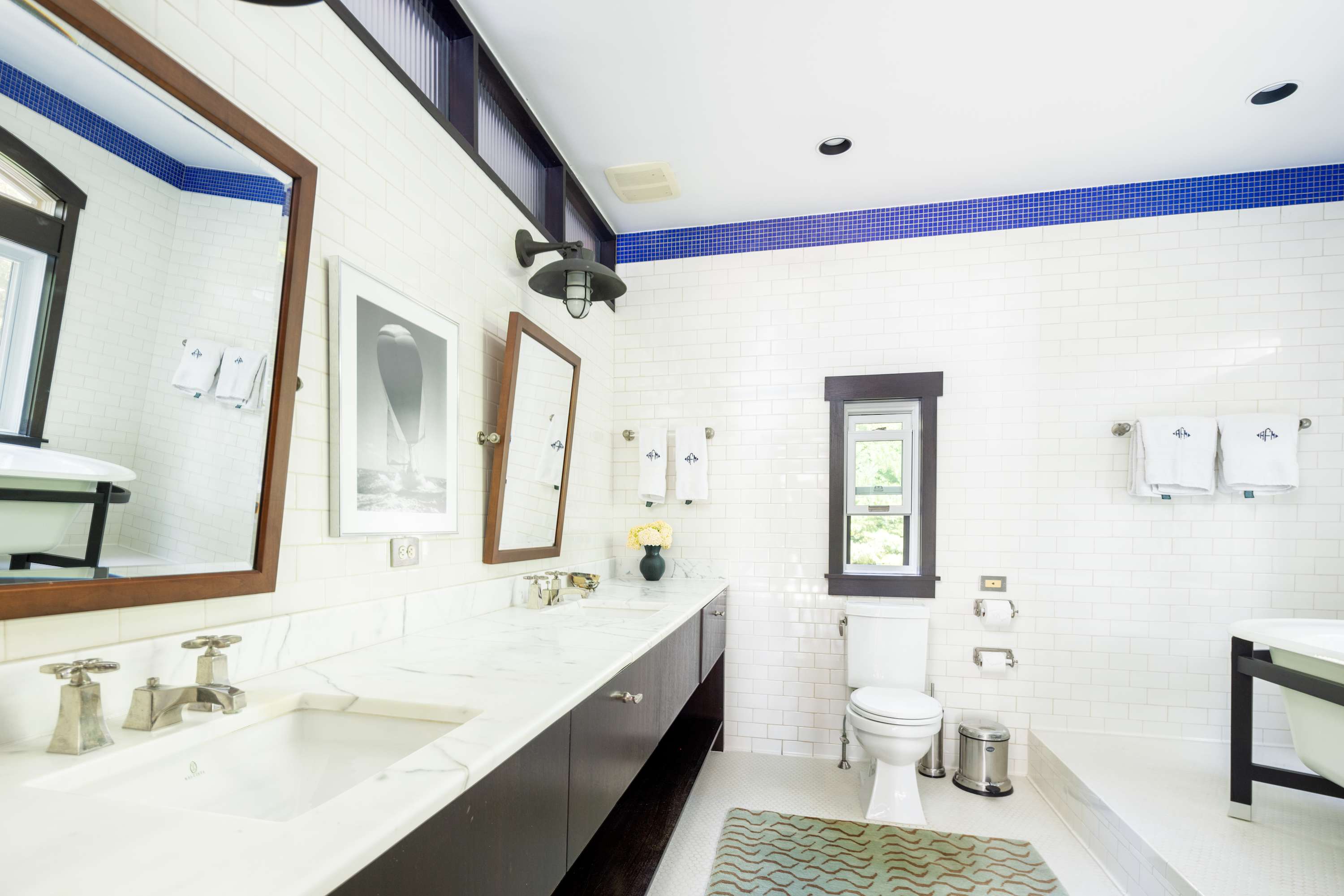 Bluffside Cove | Sag Harbor | Beachfront w/ Heated Pool, Sauna & Outdoor Spaces photo 26