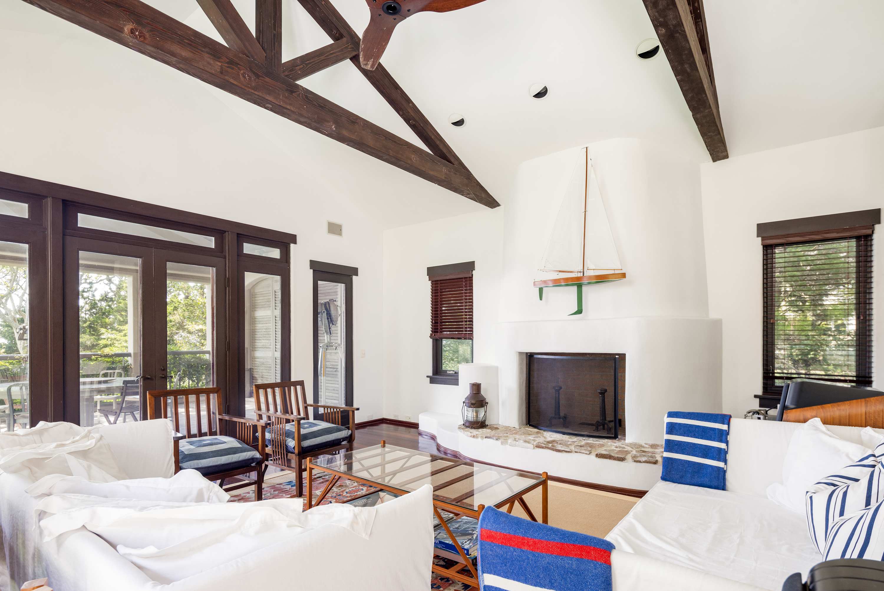 Bluffside Cove | Sag Harbor | Beachfront w/ Heated Pool, Sauna & Outdoor Spaces photo 11