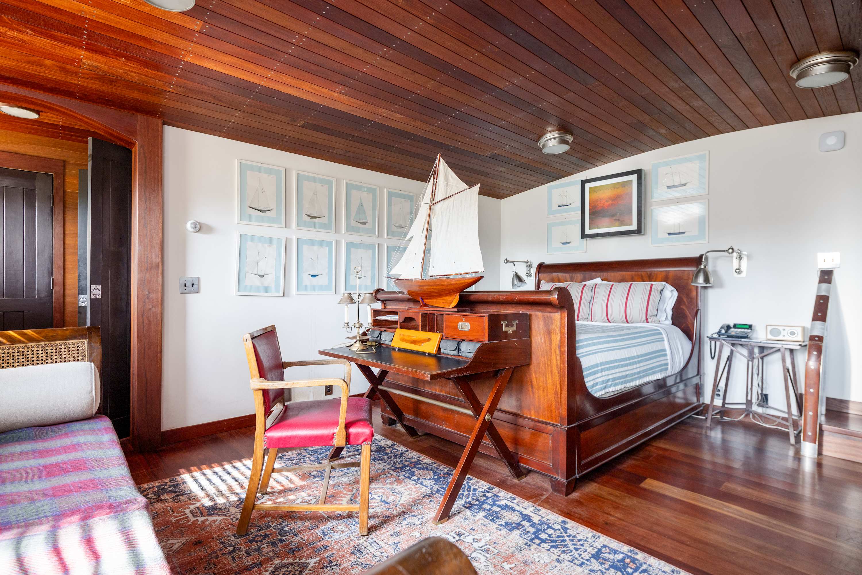 Bluffside Cove | Sag Harbor | Beachfront w/ Heated Pool, Sauna & Outdoor Spaces photo 18