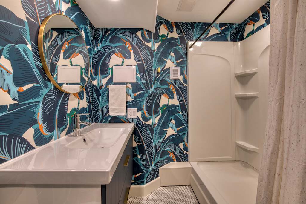 Springs Cottage | East Hampton | Home with Deck and Heated Pool photo 11