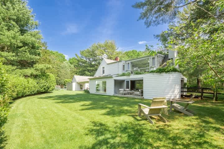Cowhill Cottage | Wainscott | Home with Private Pool and Outdoor Lounge photo 26