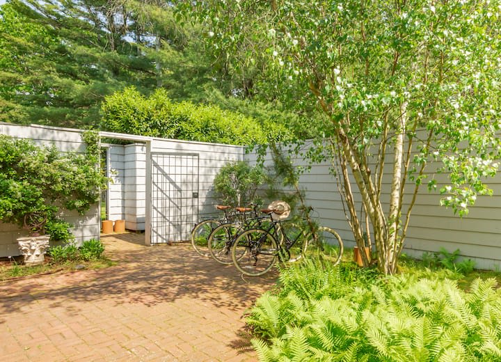 Cowhill Cottage | Wainscott | Home with Private Pool and Outdoor Lounge photo 29